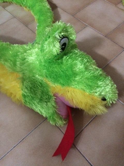 troc de troc peluche géante serpent multicolore 1m80 image 1