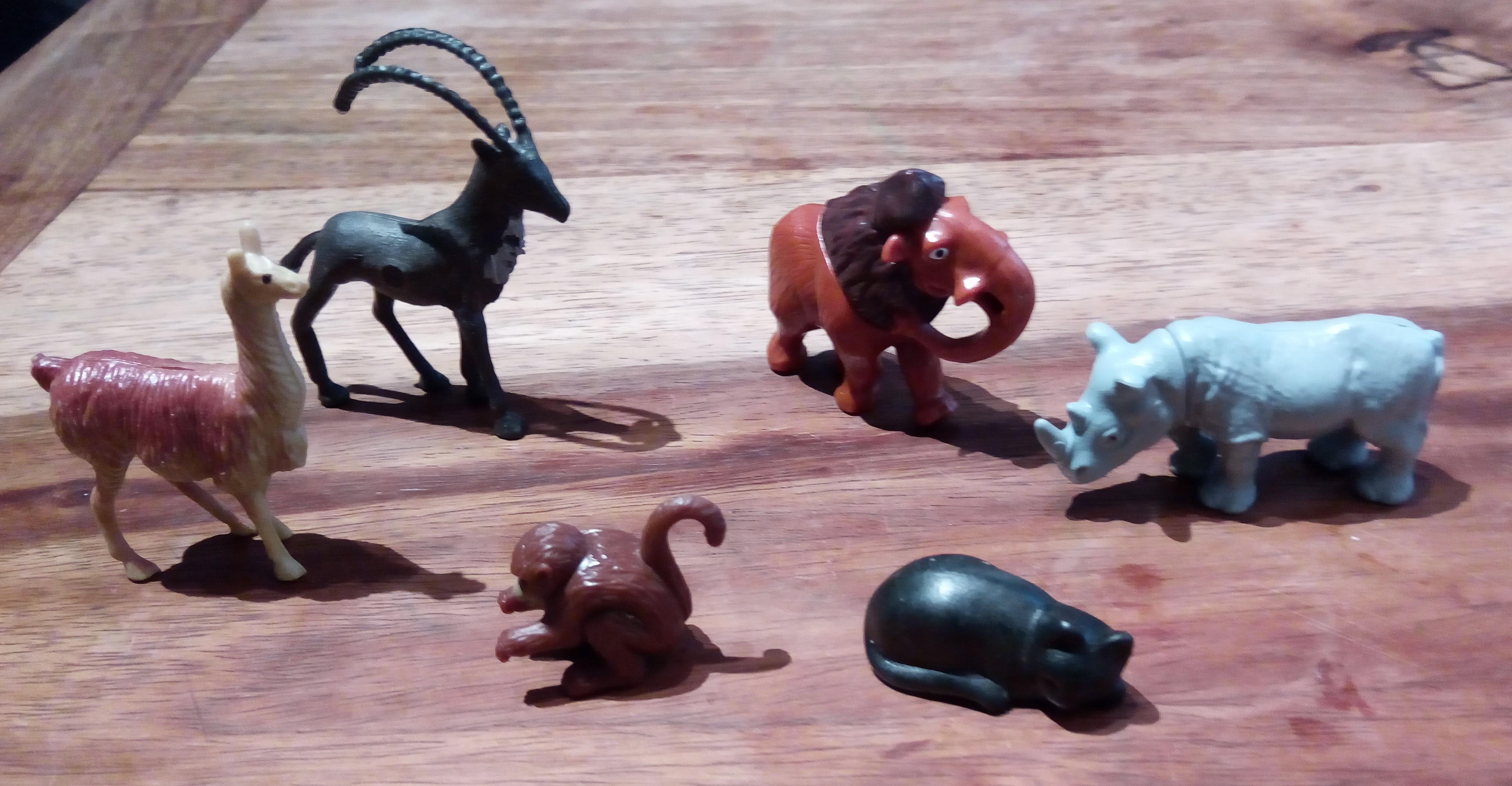 troc de troc lot de petits animaux variés image 0