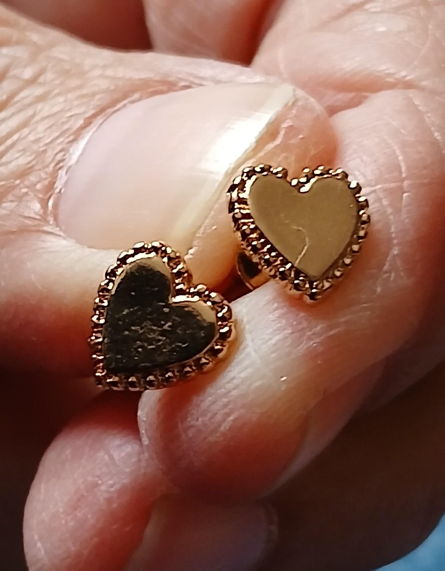 troc de troc une boucle d oreille image 1