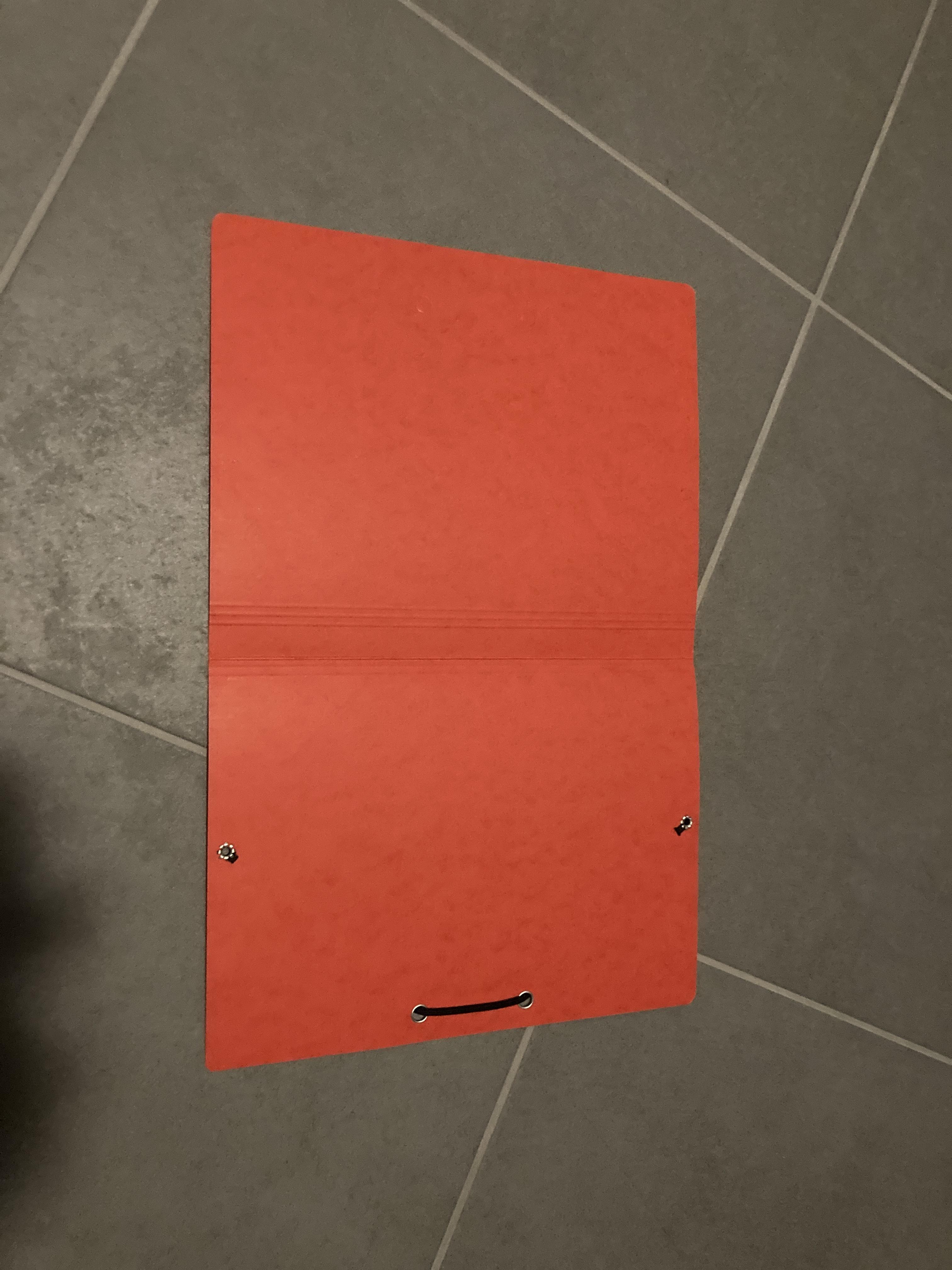 troc de troc chemise cartonnée a4 rouge avec élastiques image 2