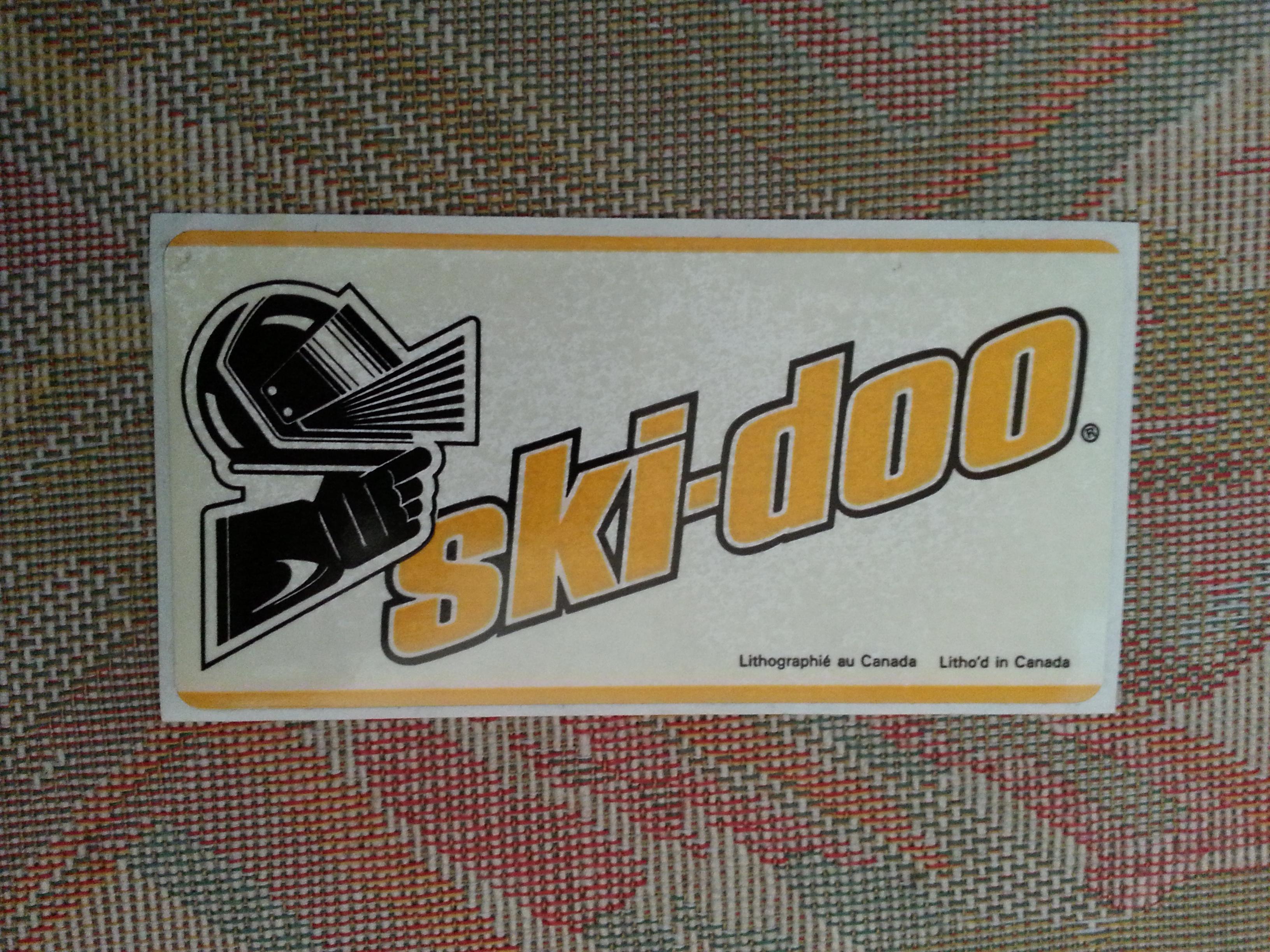 troc de troc sticker autocollant ski-doo image 0