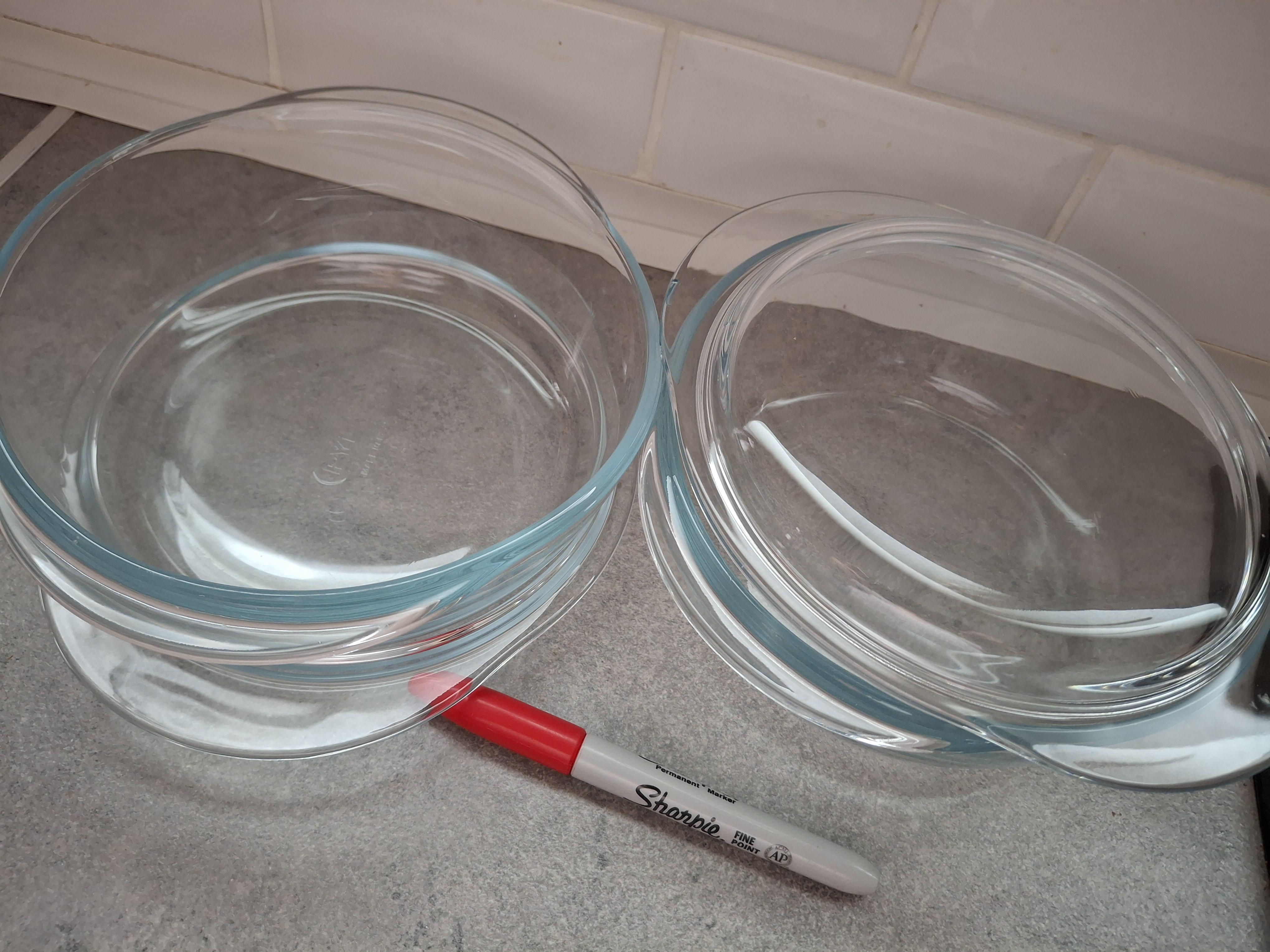 troc de troc plat rond et son couvercle pyrex image 0