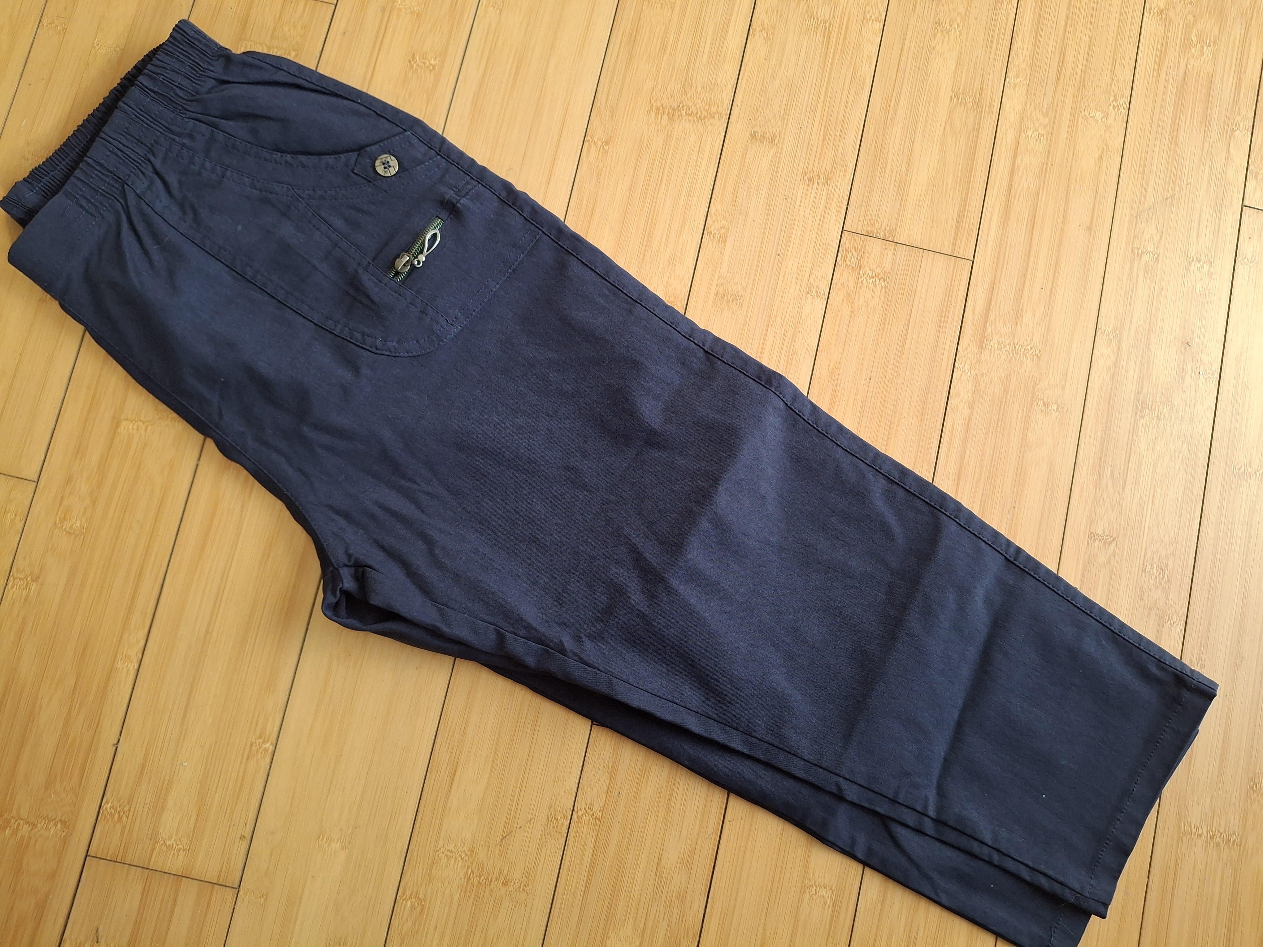 troc de troc pantalon 3/4 image 0