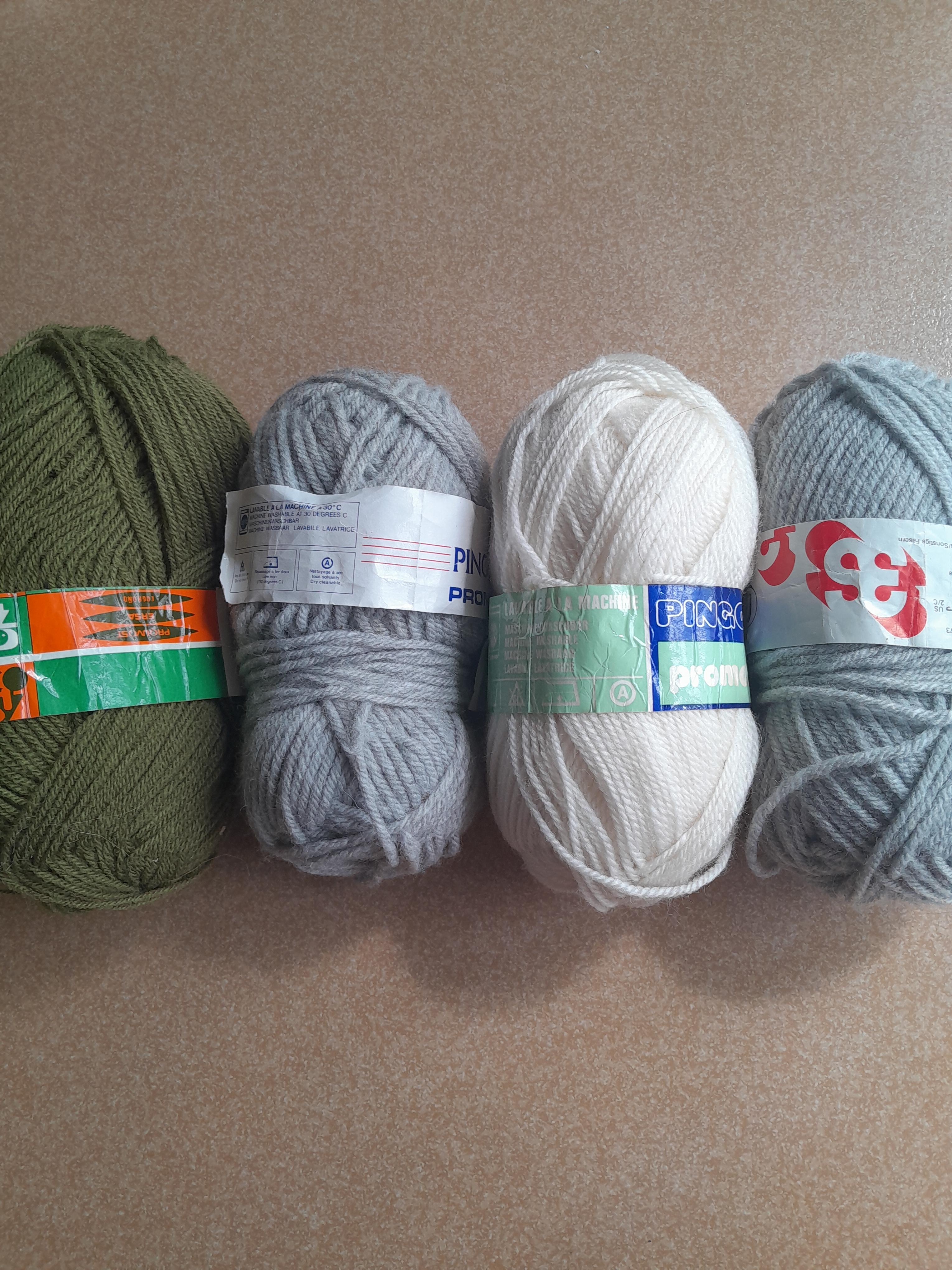 troc de troc lots de 4 pelotes de laines neuves image 0