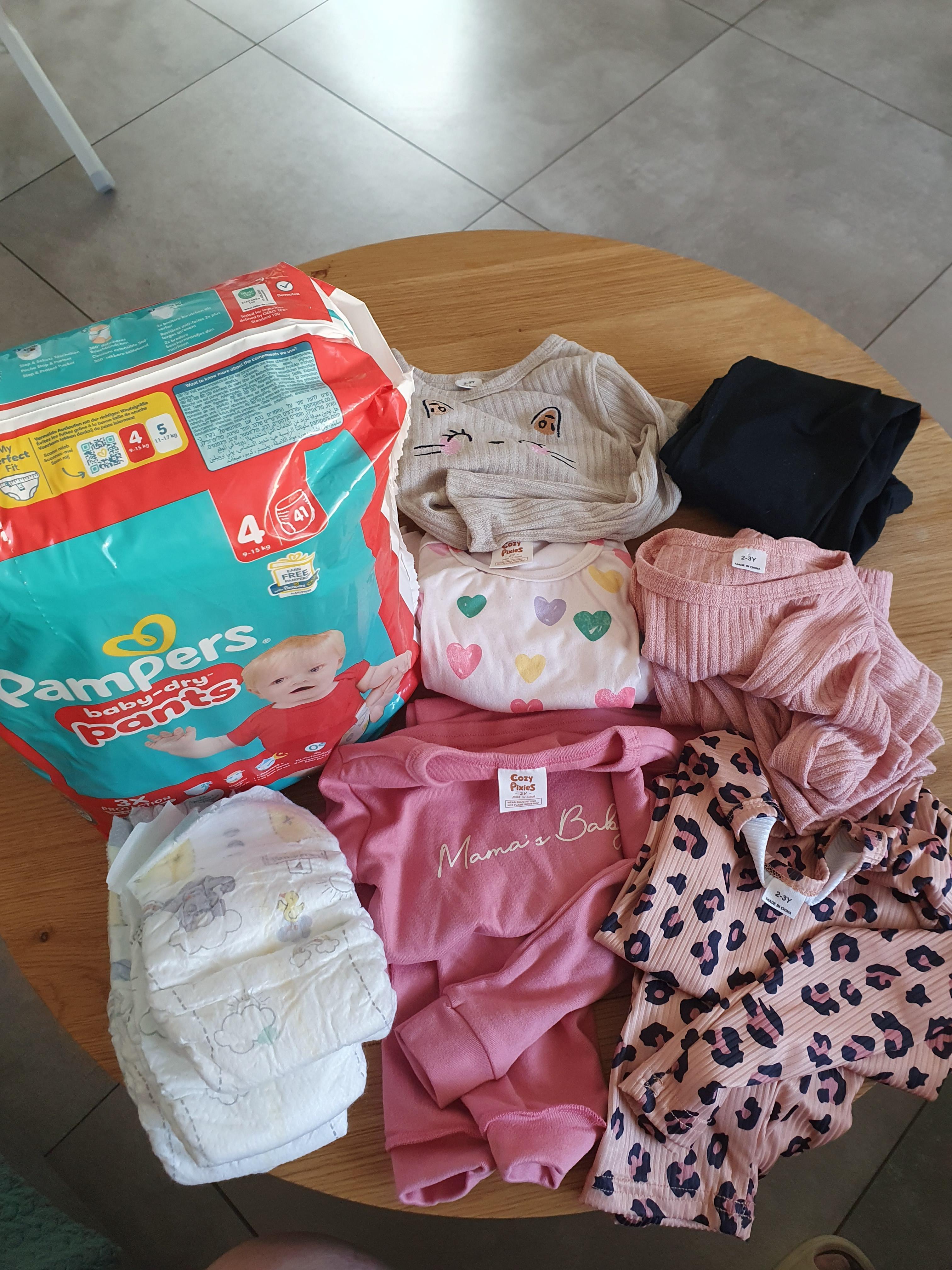troc de troc troc lot couche t4 et vêtements contre couches t1 image 0