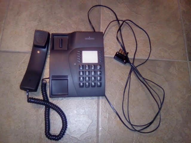 troc de troc telephone fixe de marque alcatel image 0