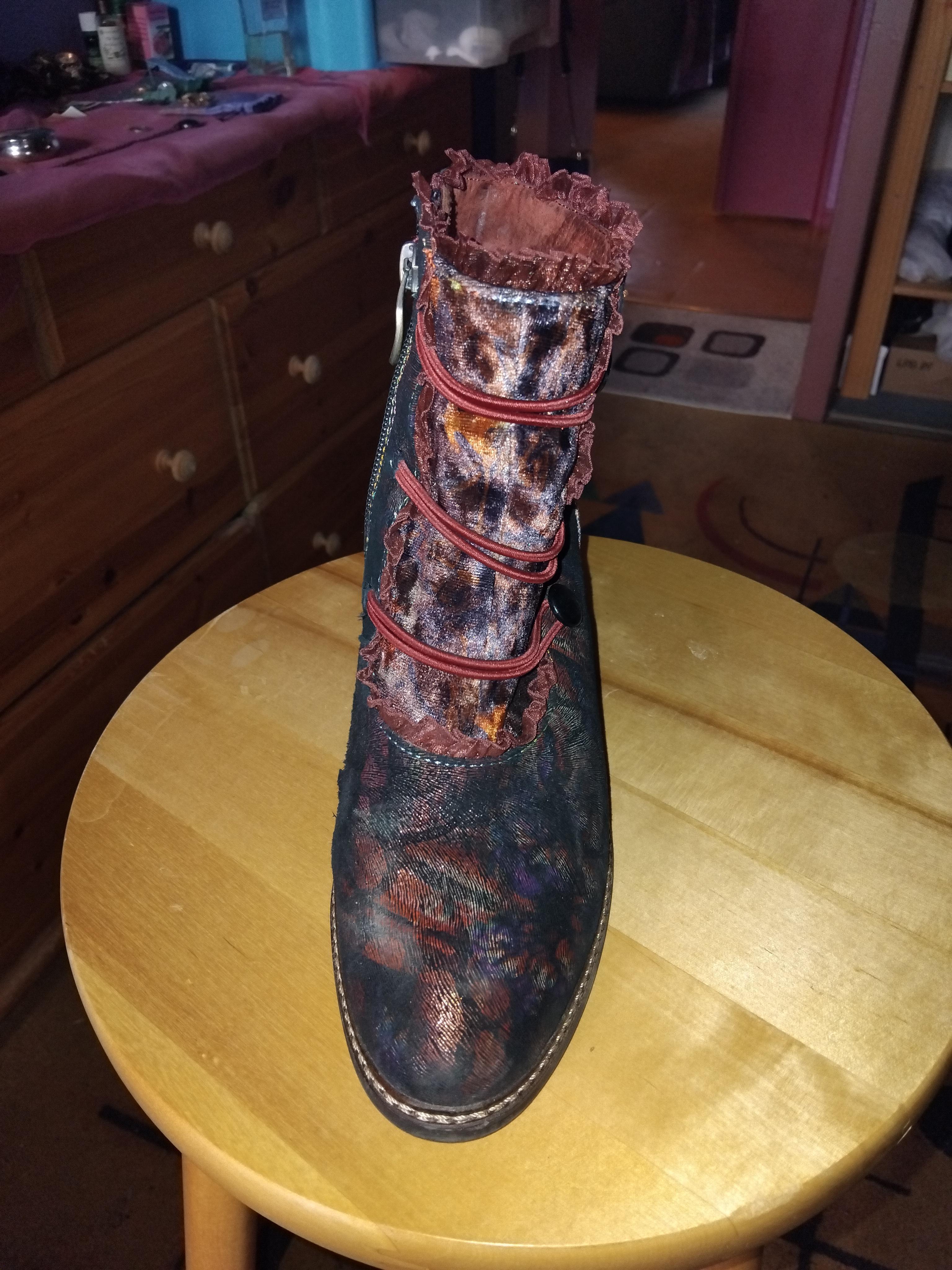 troc de troc bottines neuves 39 createur italien image 2