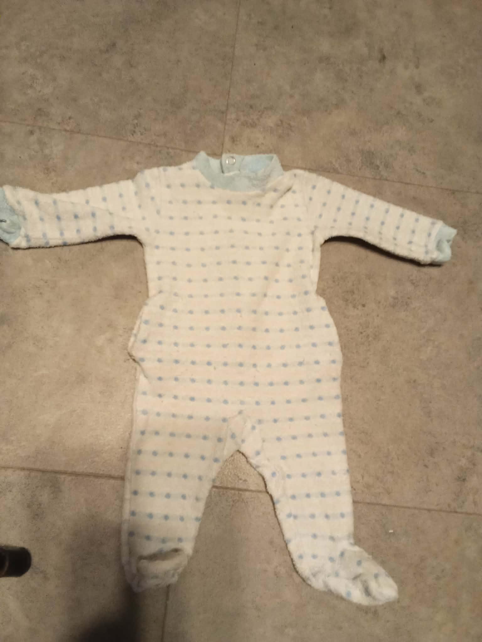 troc de troc pyjama naissance  0 mois image 0