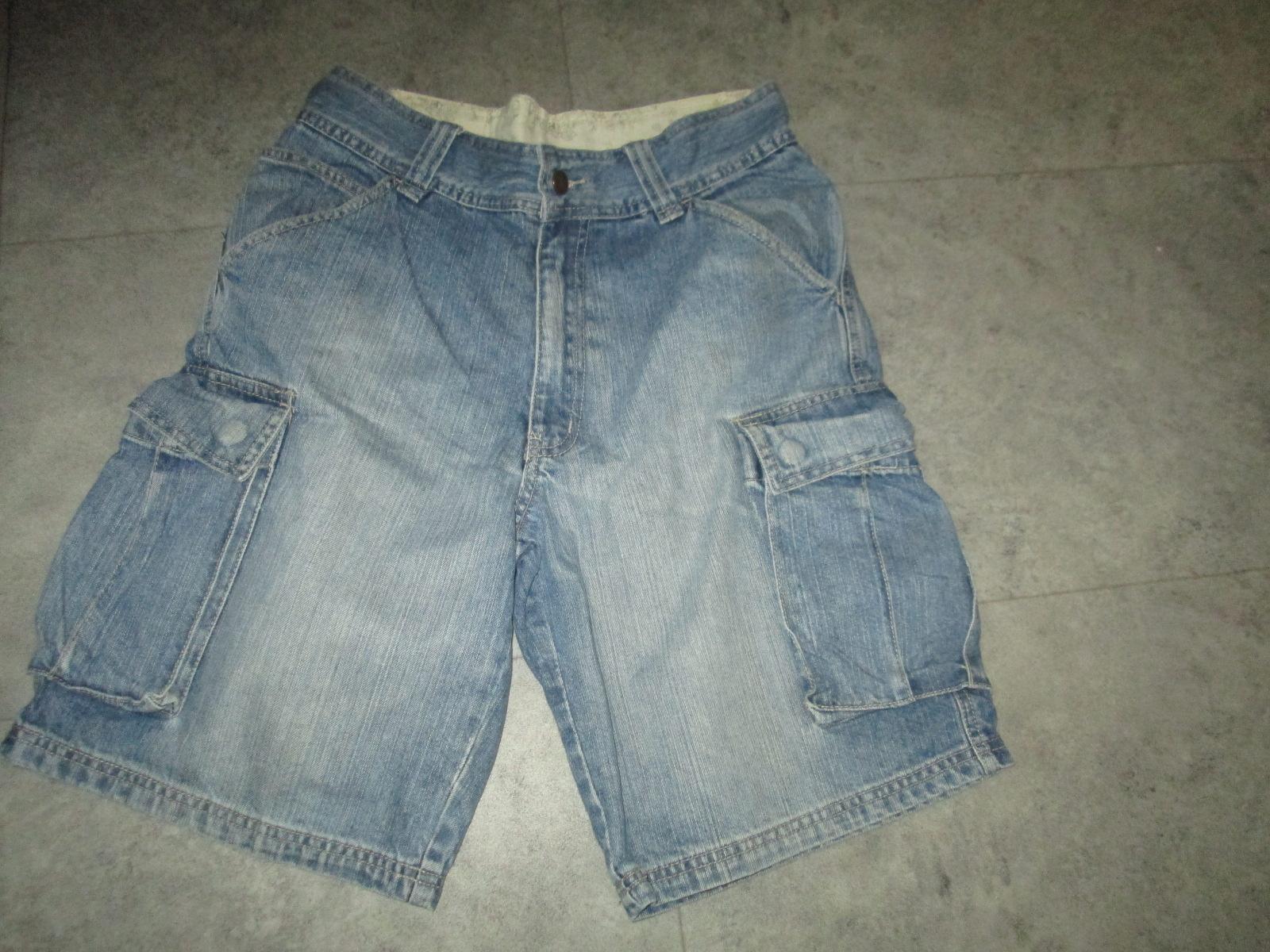 troc de troc short en jeans taille 38   avec poches     8 noisettes   bon etat image 0