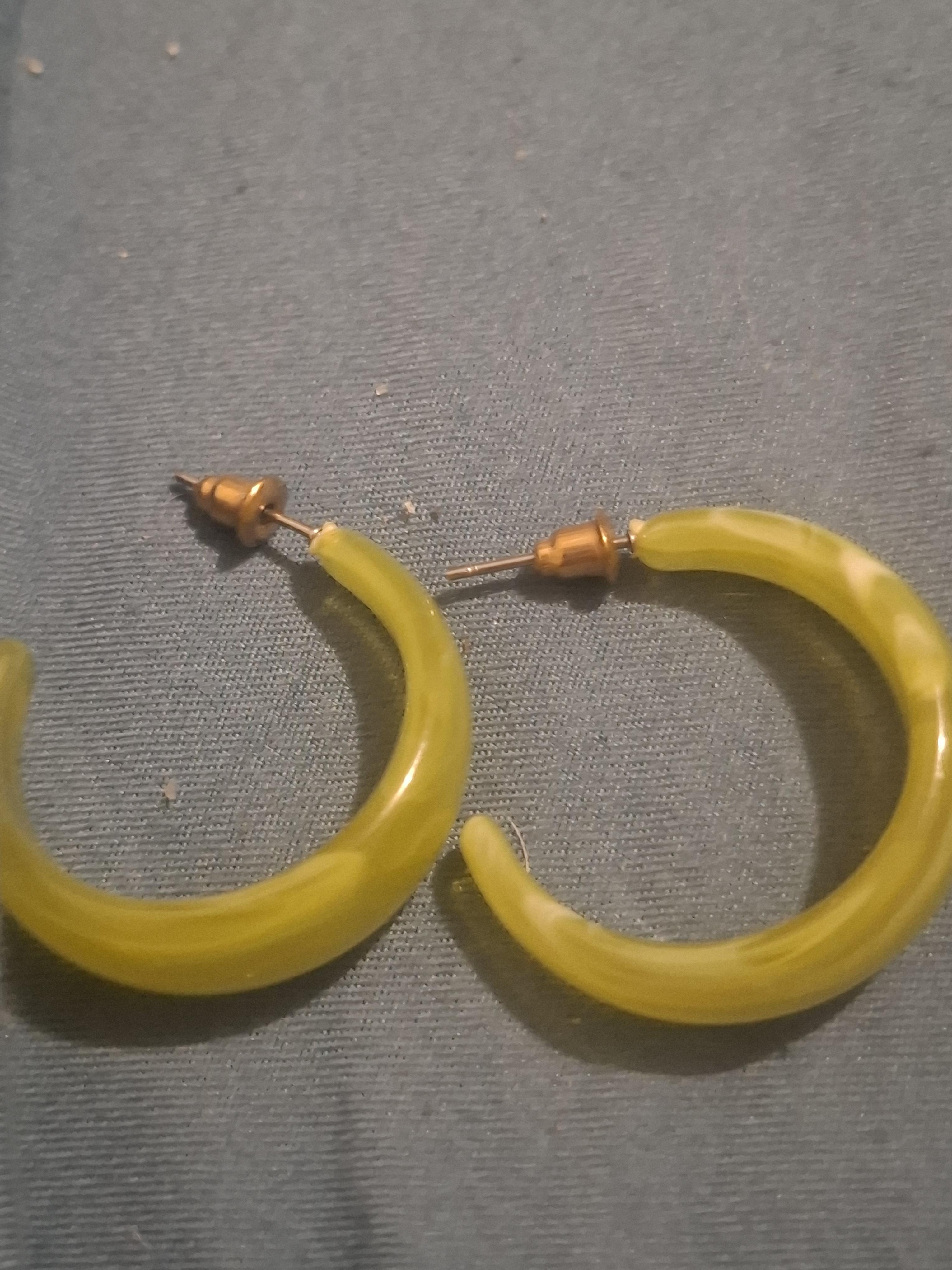 troc de troc boucles d oreilles image 0