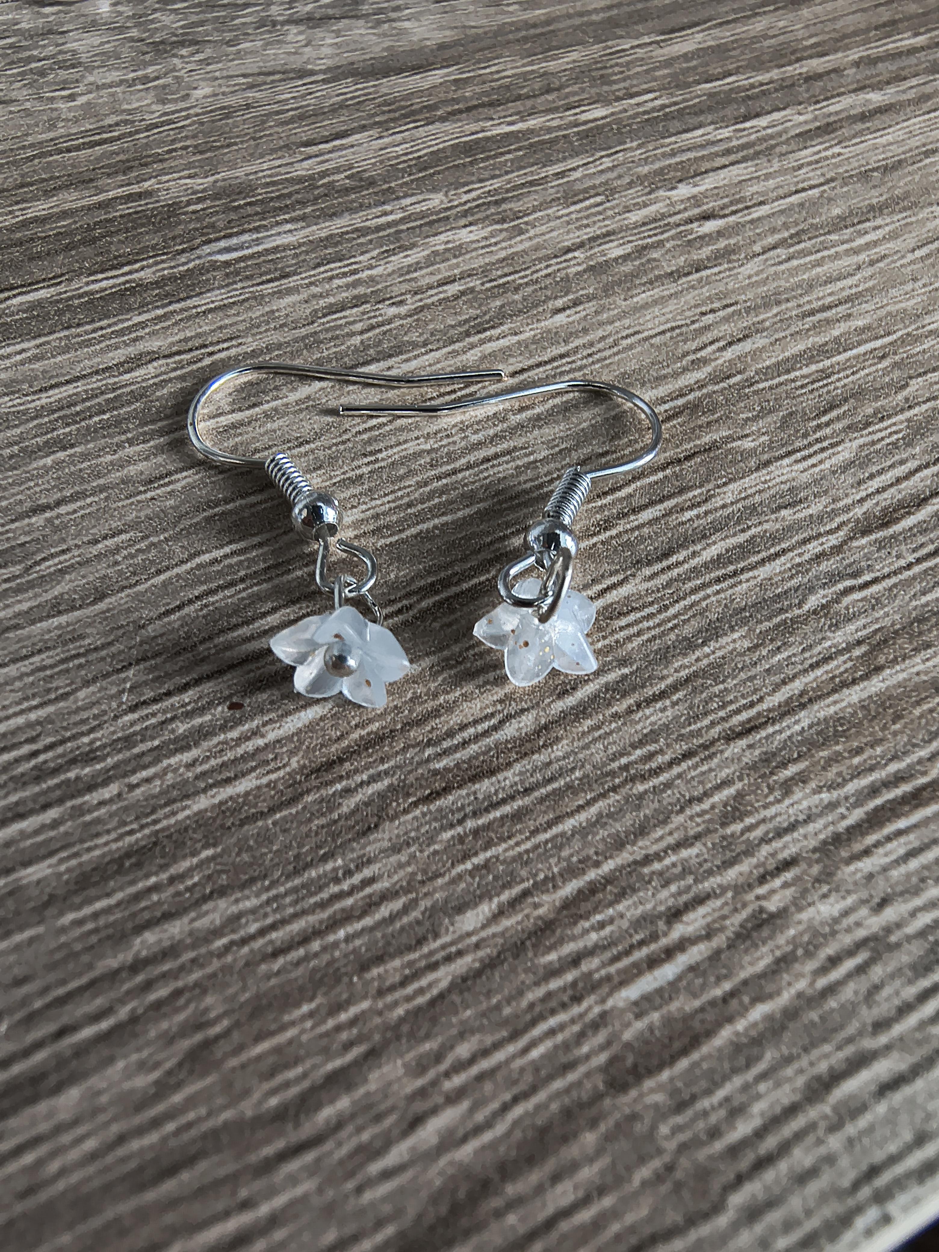 troc de troc boucles d'oreilles image 0