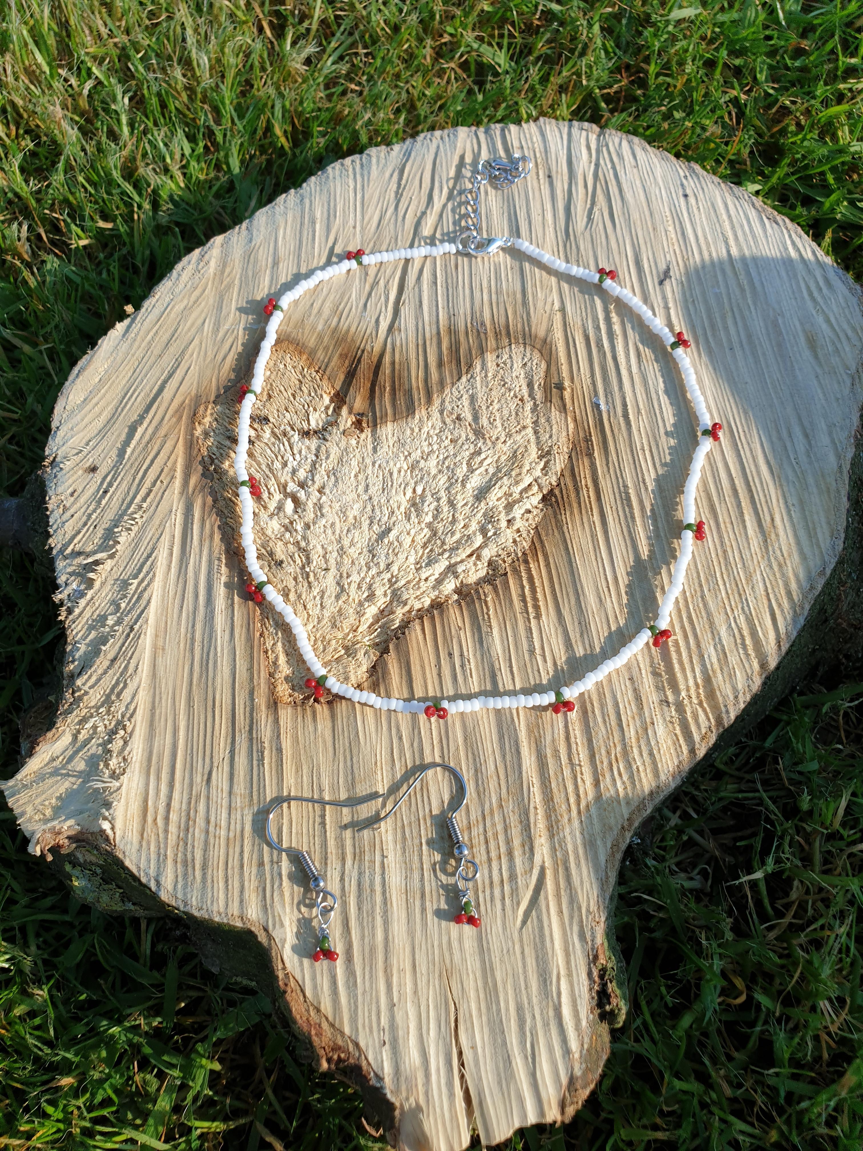 troc de troc collier ras de cou et boucles d'oreilles image 0