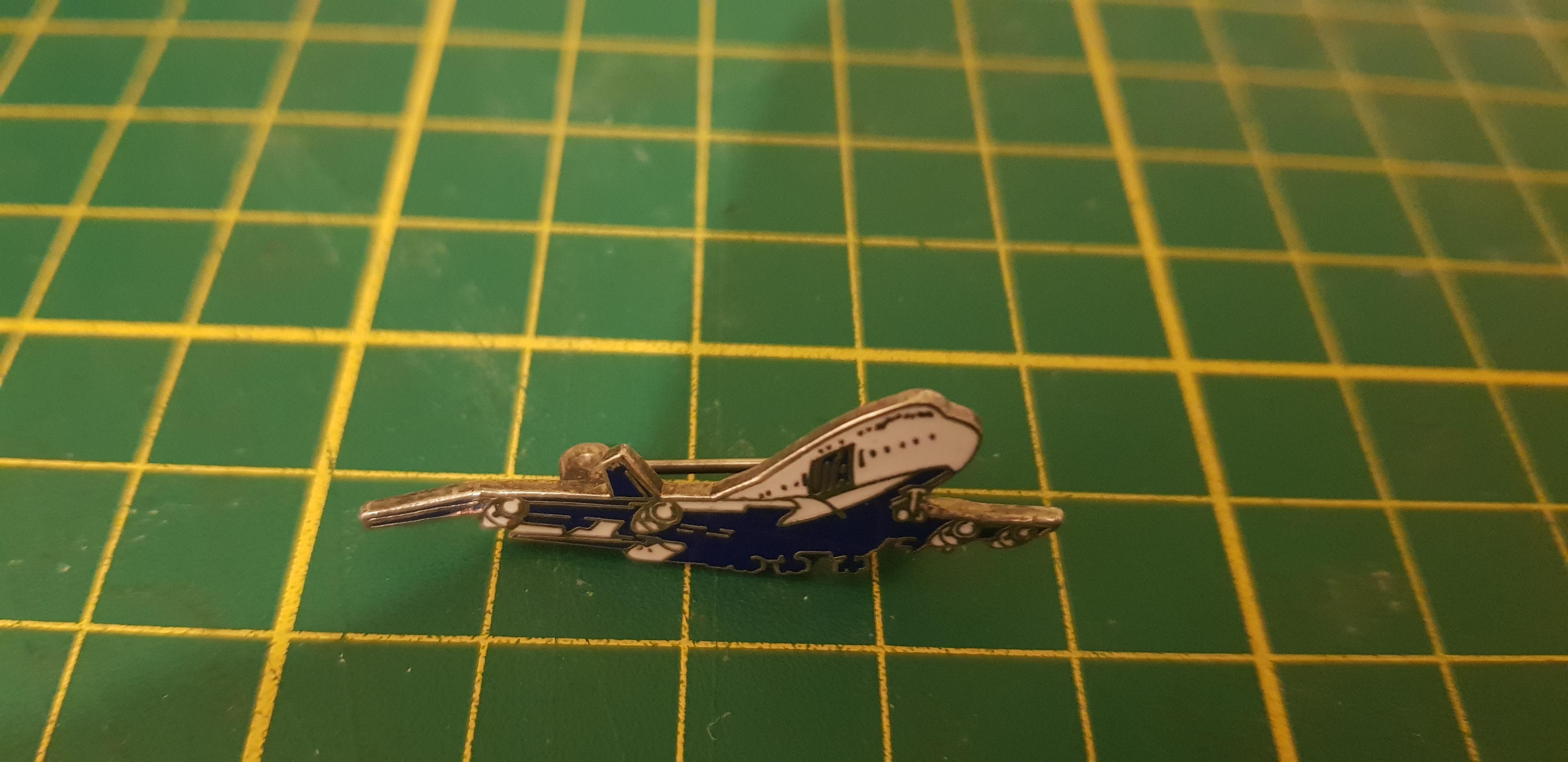 troc de troc broche avion image 0