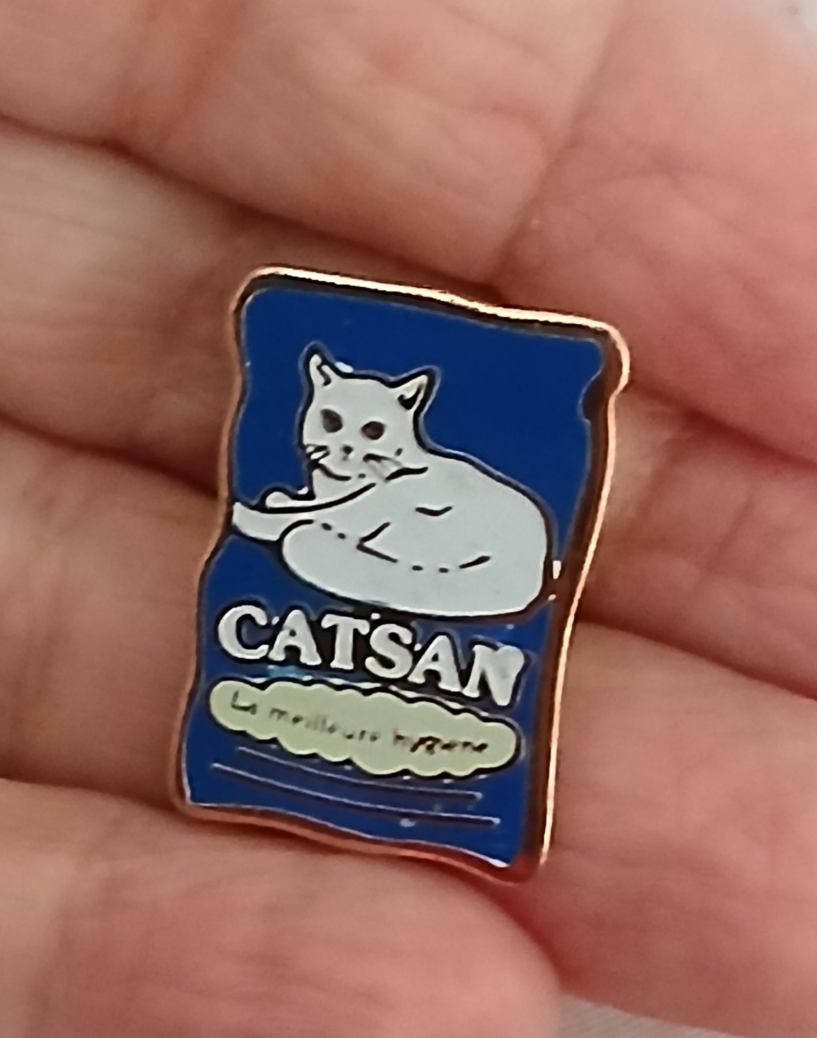 troc de troc reserver. pins ' catsan ' image 0