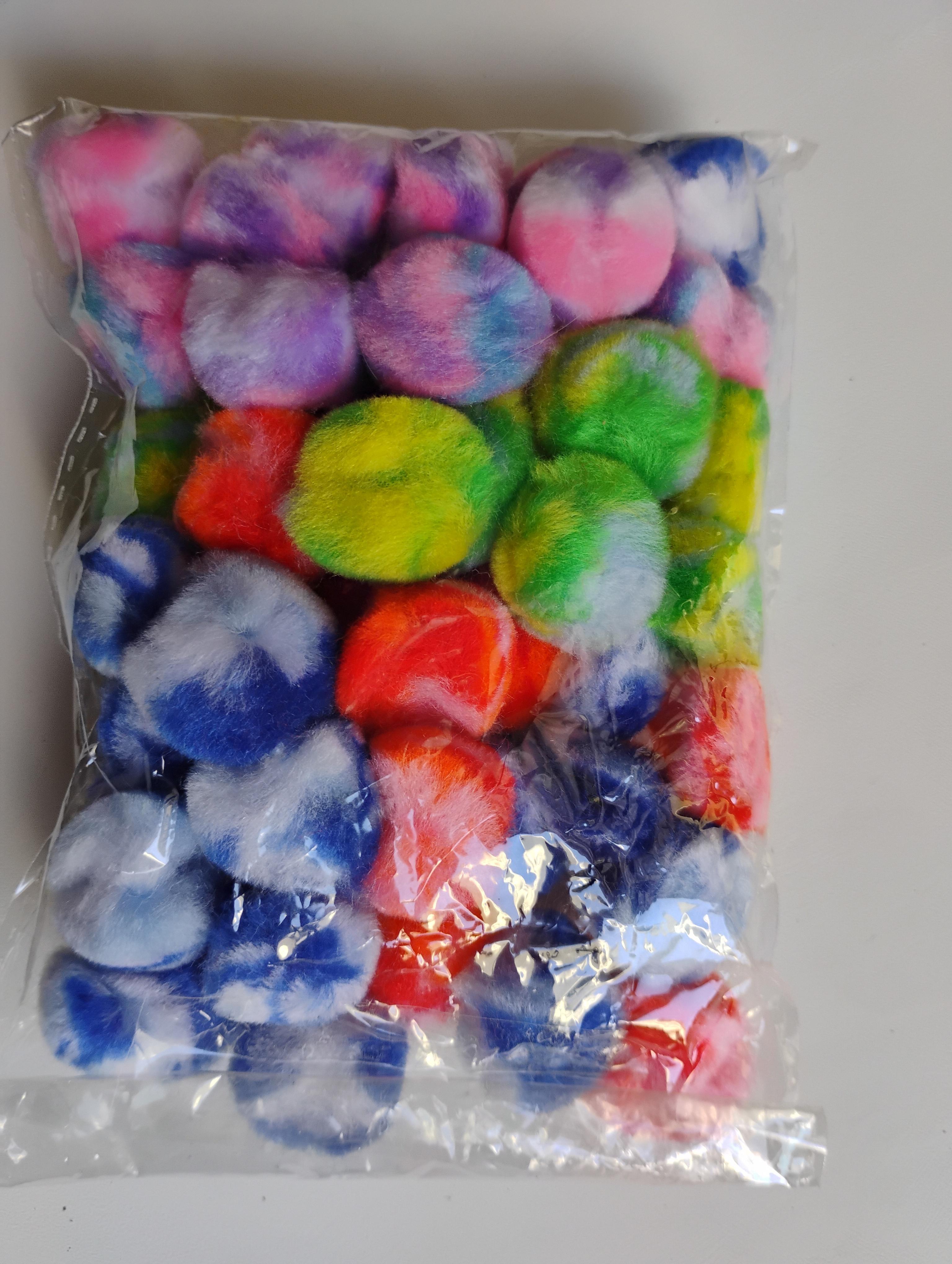 troc de troc réservé pompons pour loisirs créatifs image 0