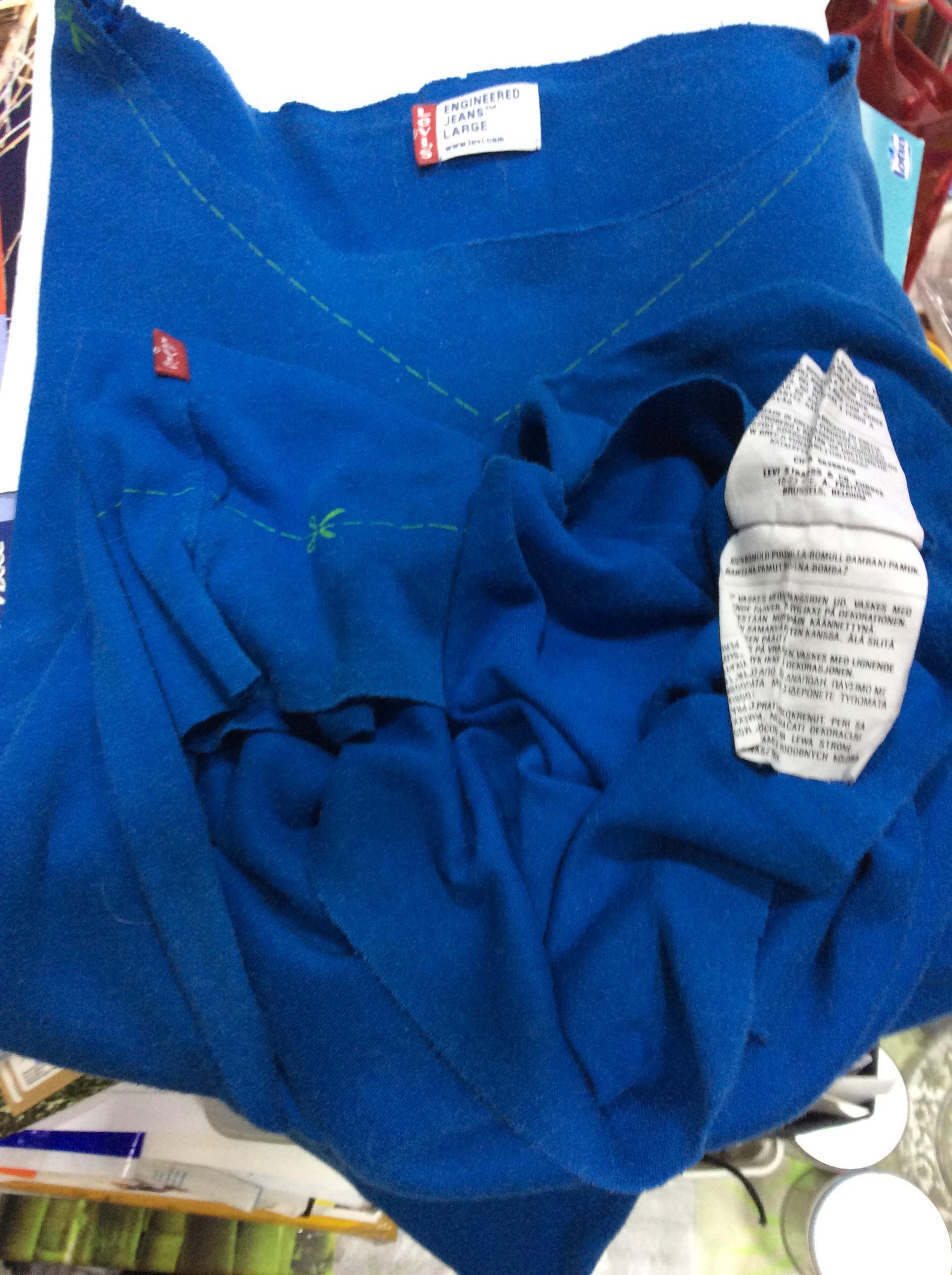 troc de troc t shirt levi’s engineering jeans large années 90 manches longues image 2
