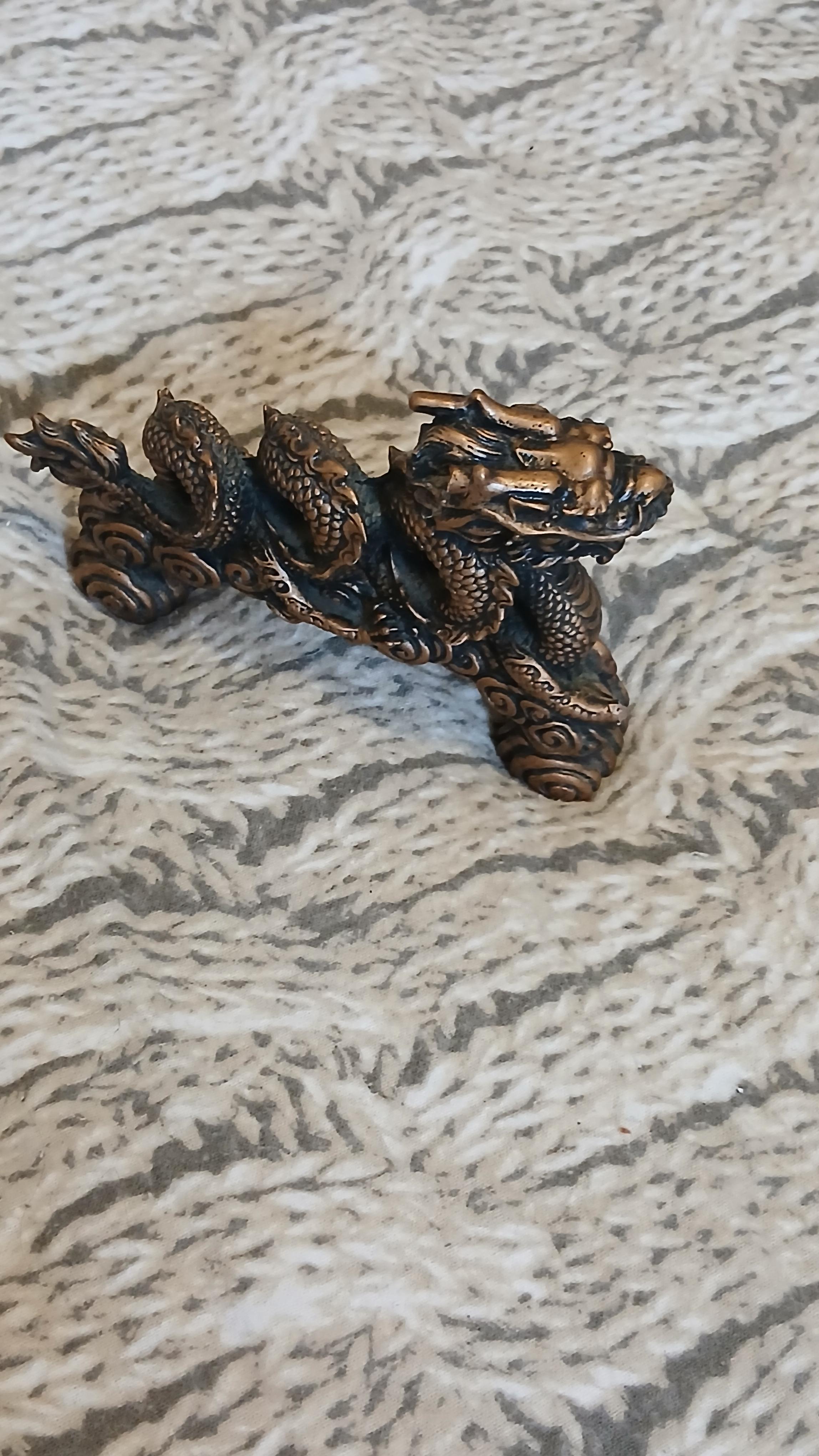 troc de troc une statue de lion image 1