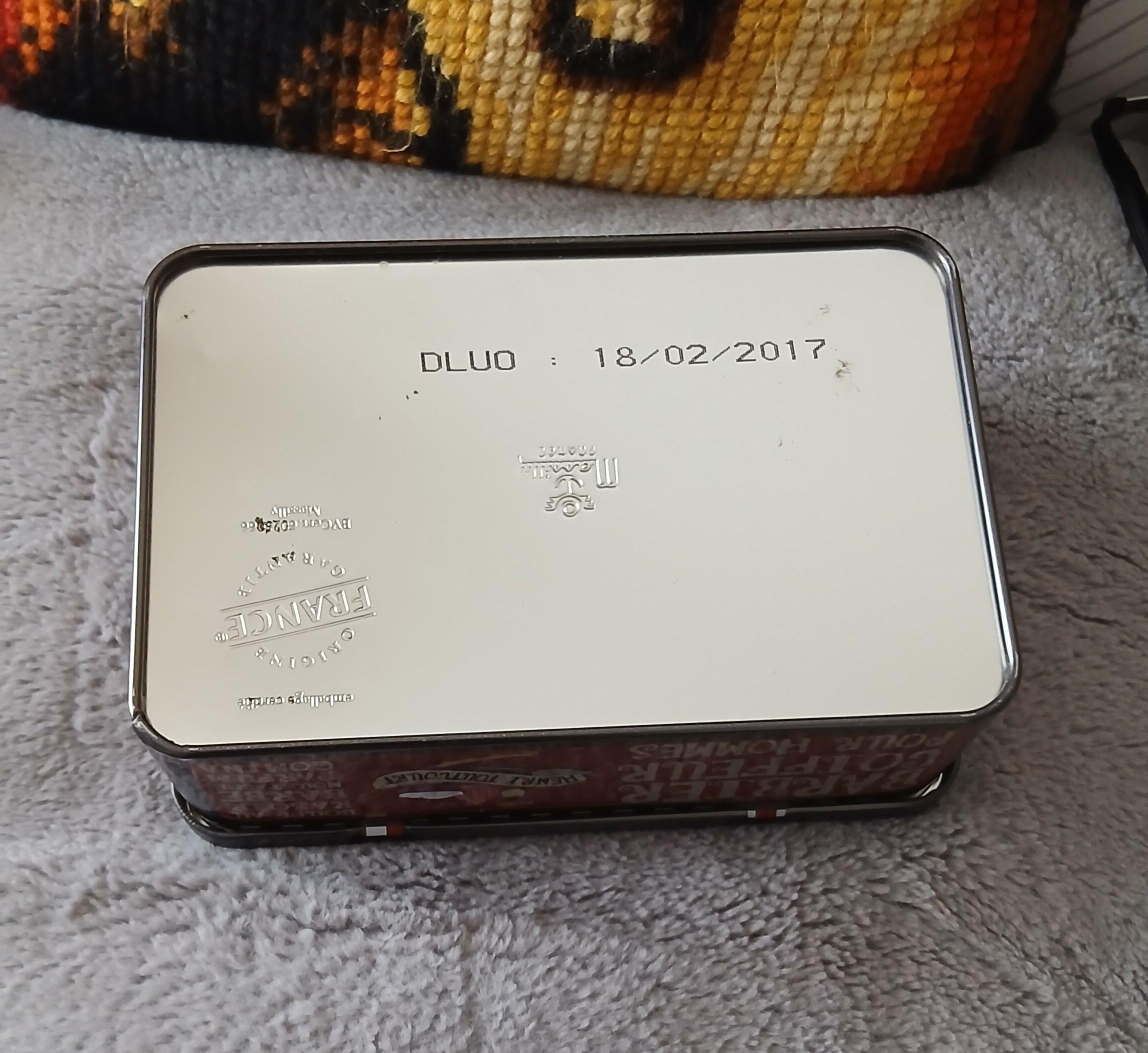 troc de troc boîte en fer image 2