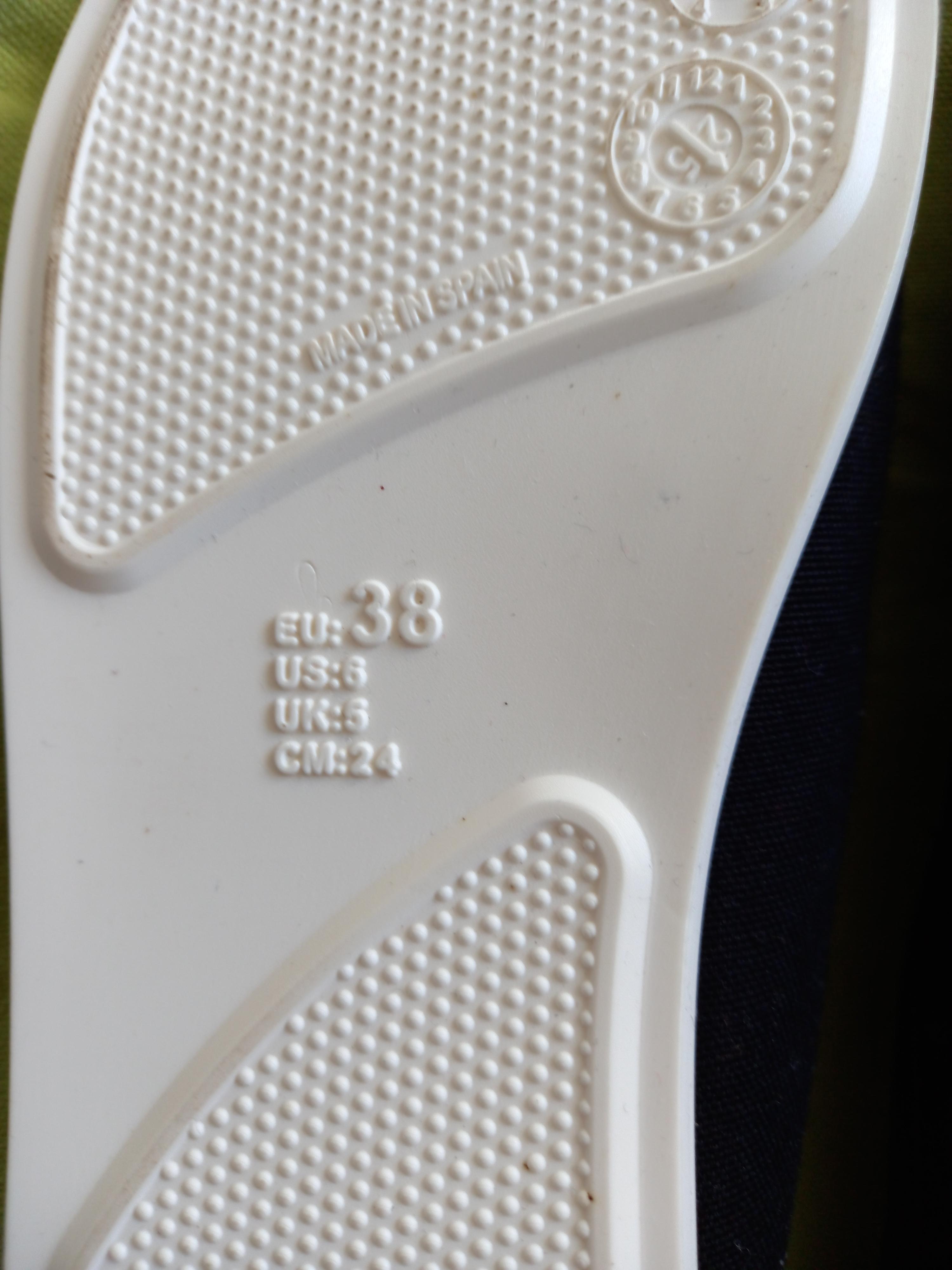 troc de troc paire de patins image 2