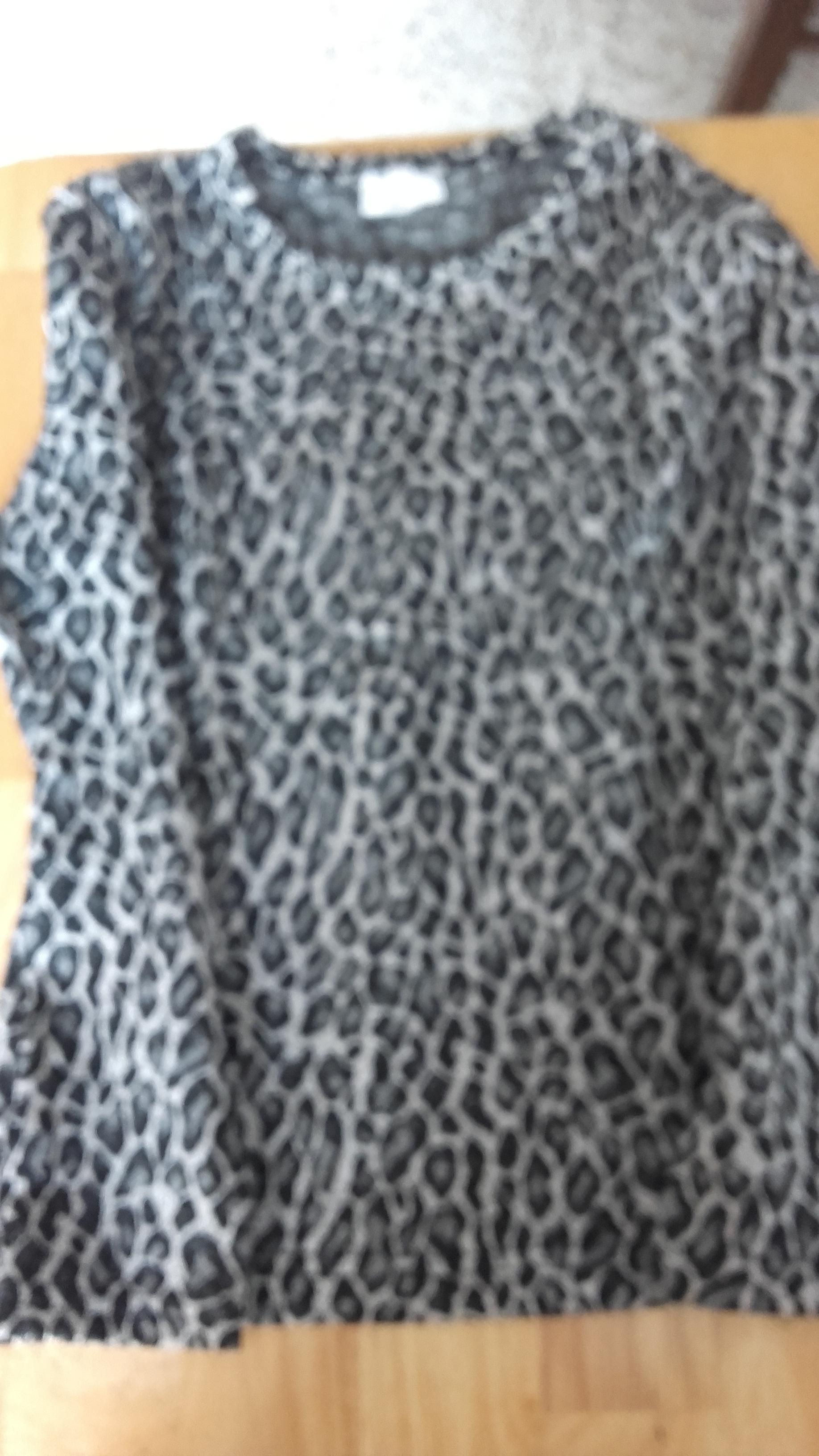 troc de troc t-shirt leopard taille 6 ans image 0
