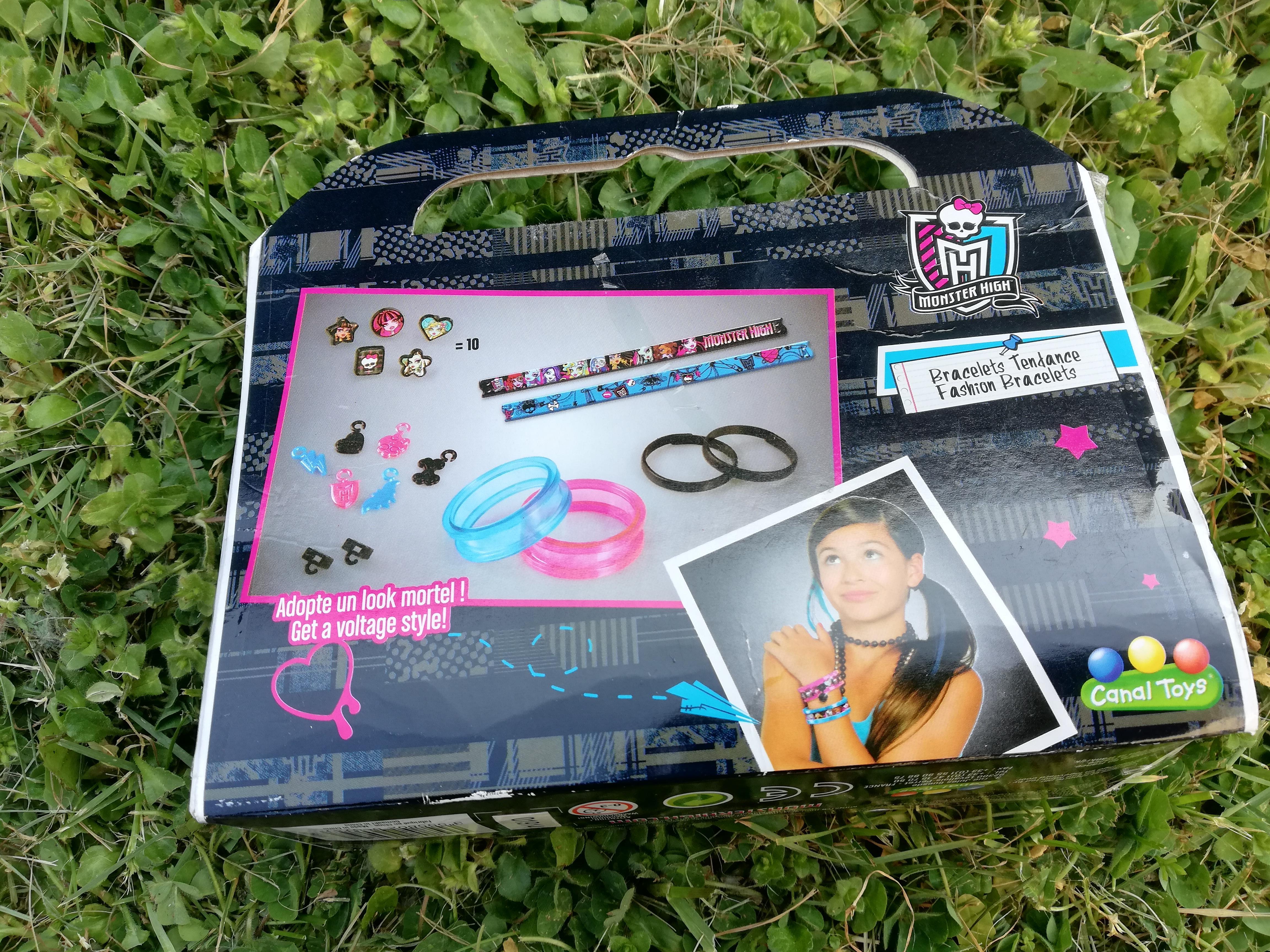 troc de troc reserve bracelets monster high image 1