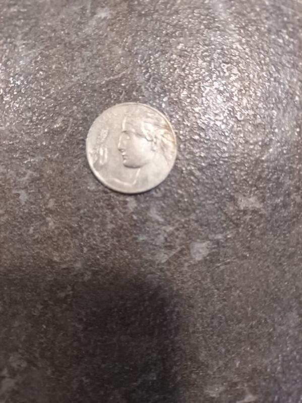 troc de troc attribué numismatie -  pièce 20 lires italienne2 image 0