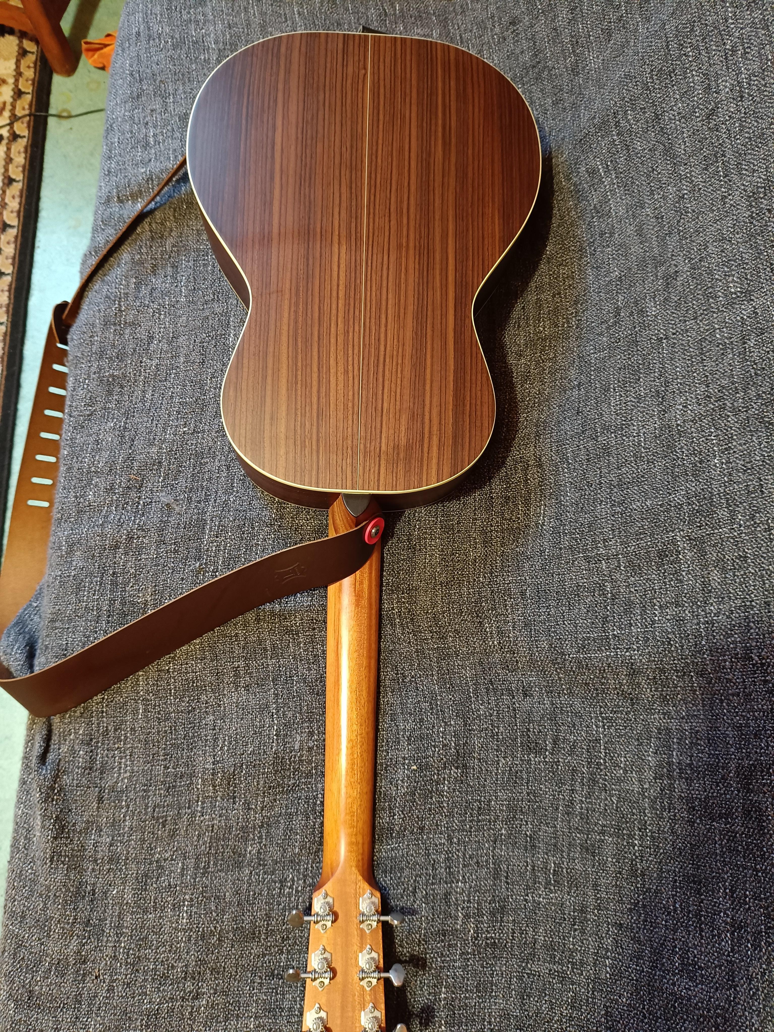 troc de troc guitare furch parlor électro image 1