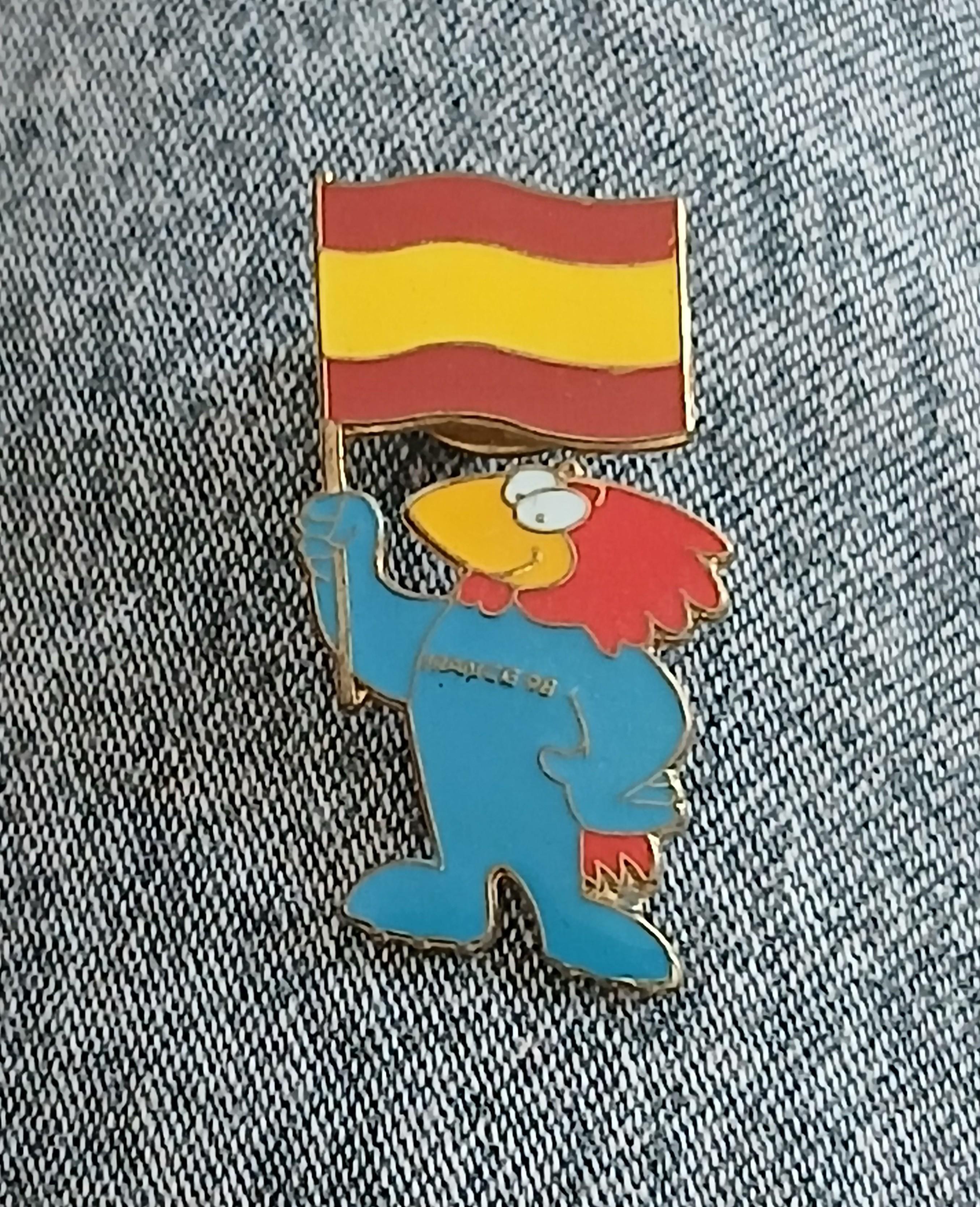 troc de troc reserver sophie  un pins image 0