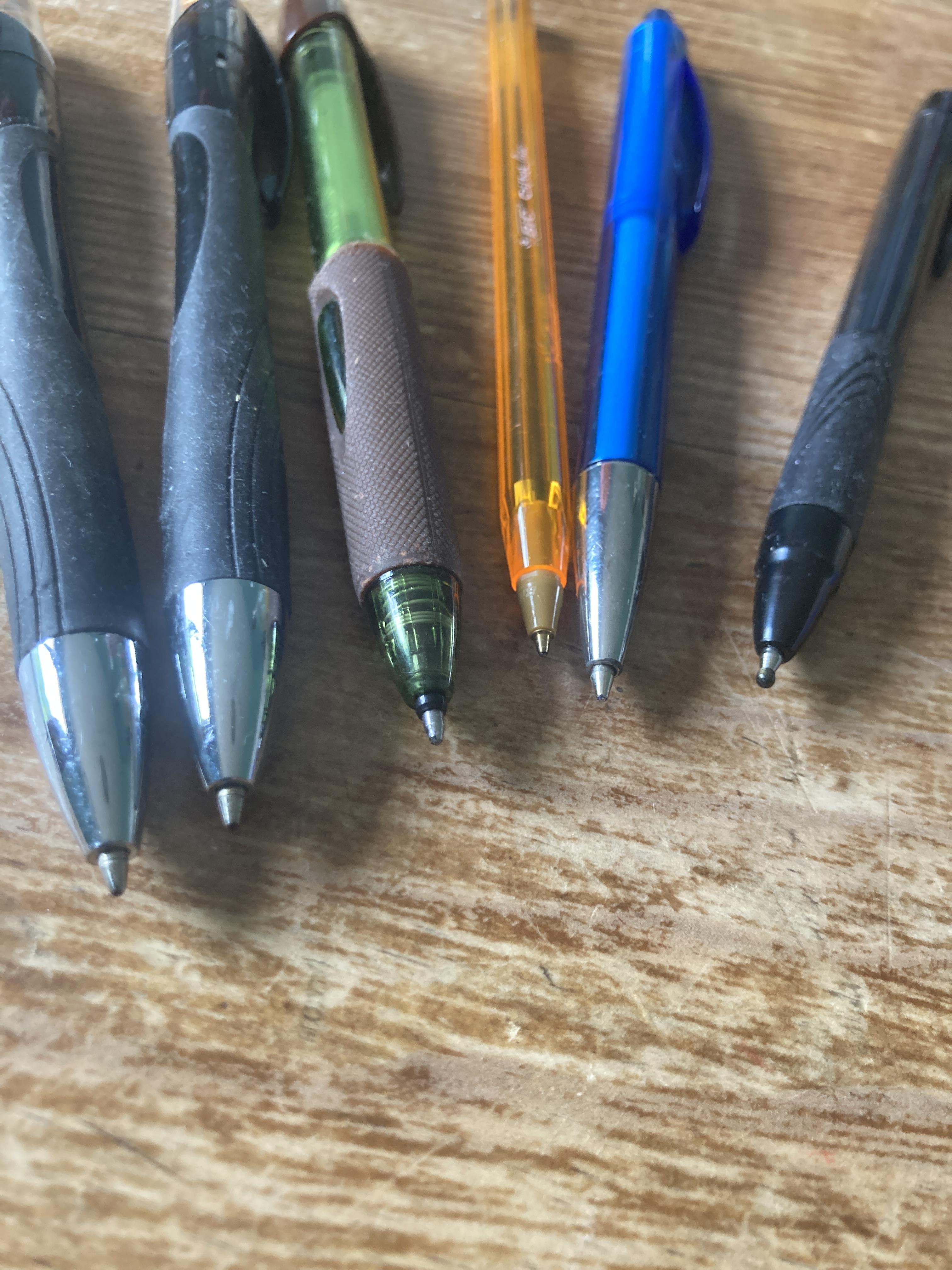 troc de troc 6 stylos billes neufs image 1
