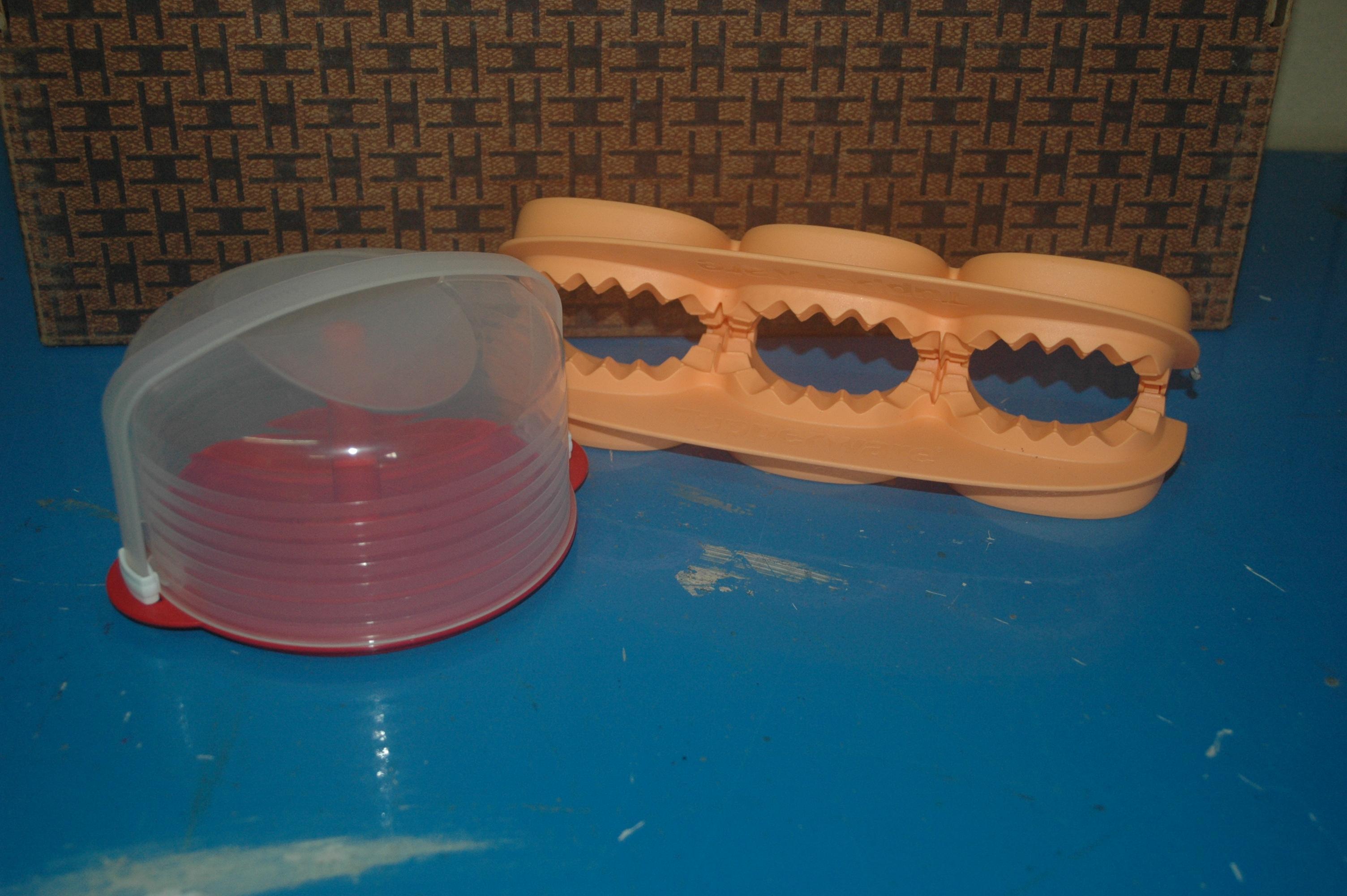 troc de troc lot 2 tupperware image 0