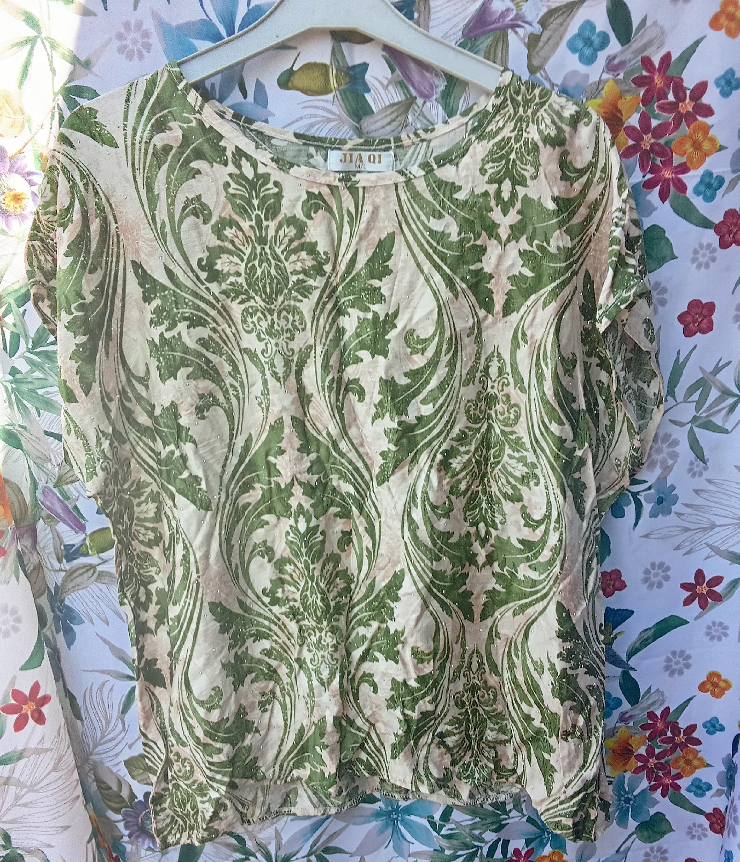troc de troc débardeur neuf taille m/l réserver fidjy image 0