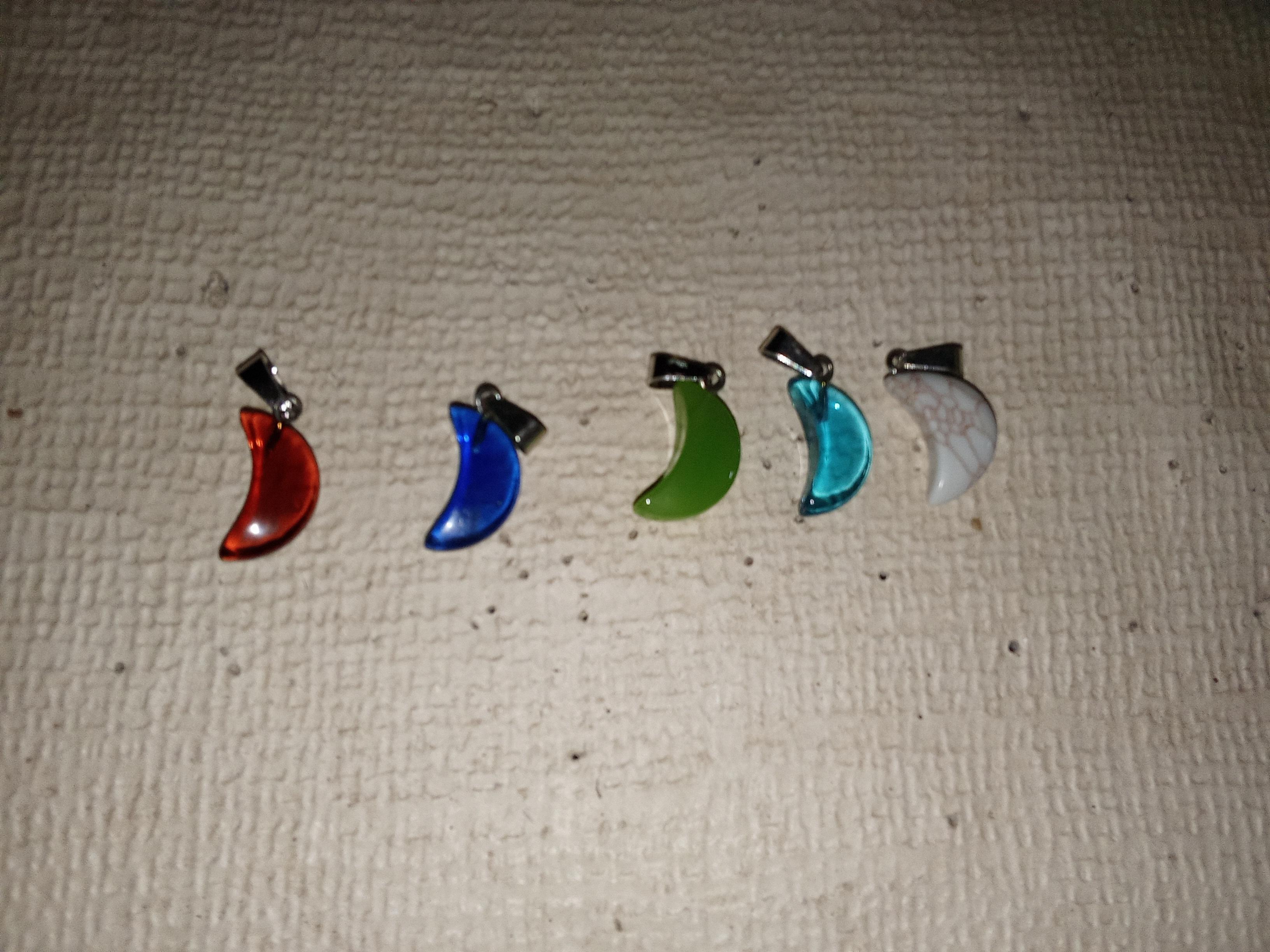 troc de troc lot de 5 pendentifs neuf image 0