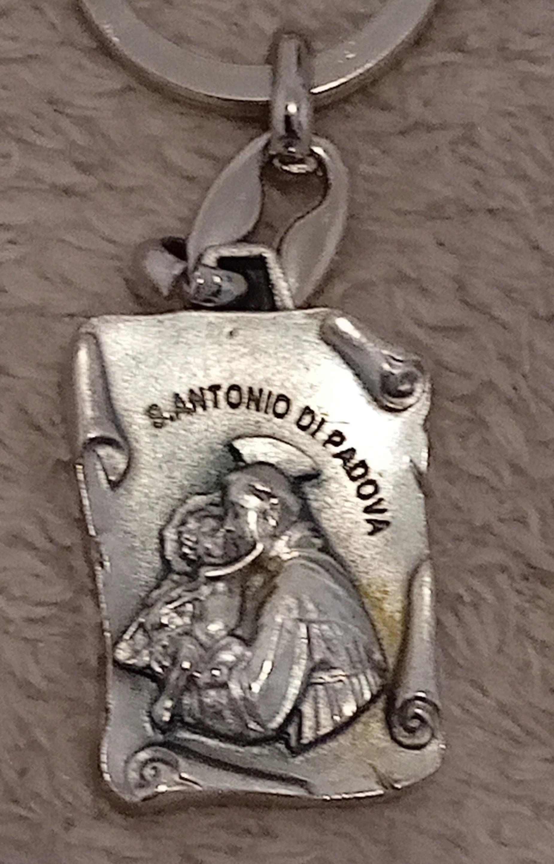 troc de troc porte clé " santonio di padova " image 1