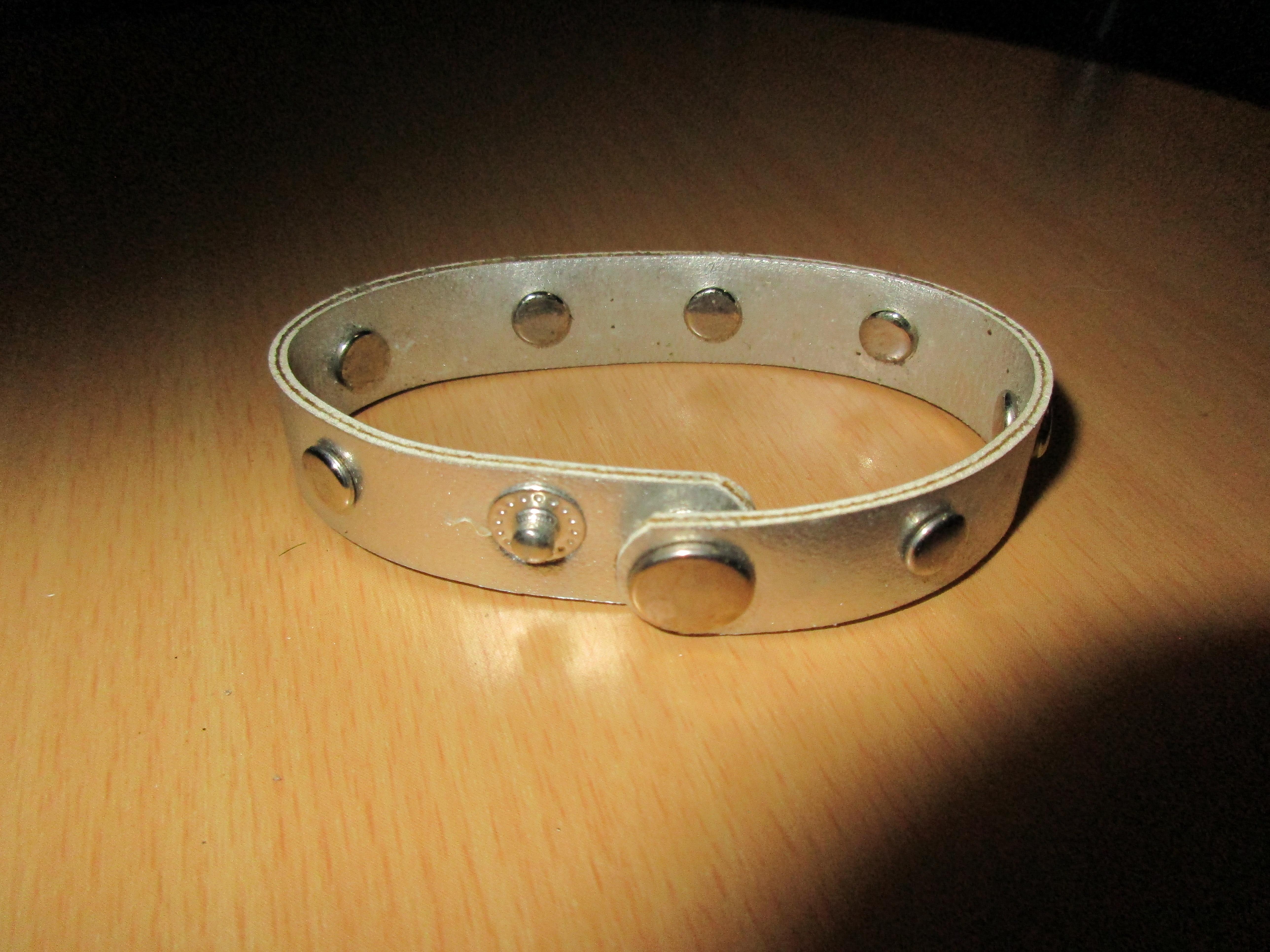 troc de troc réservé,bracelet neuf réglable image 1