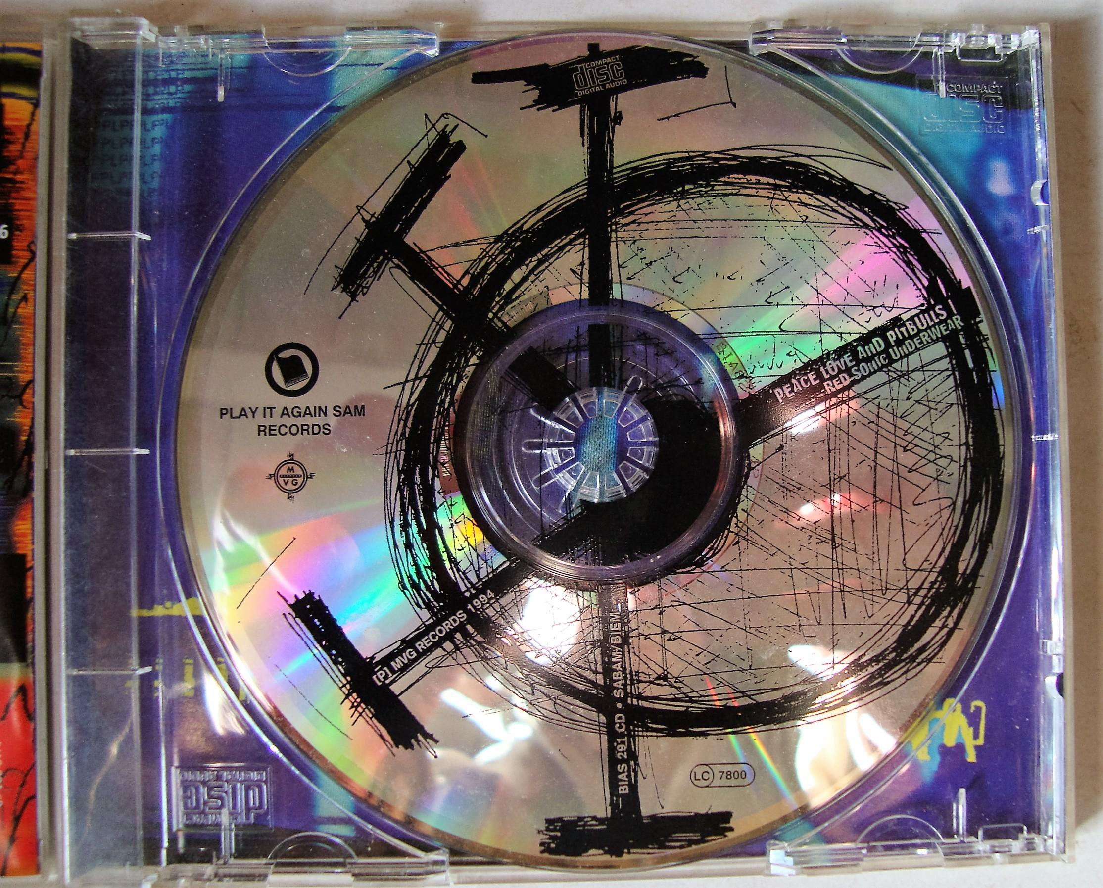 troc de troc cd album peace love and pitbulls " red sonic underwear " image 1