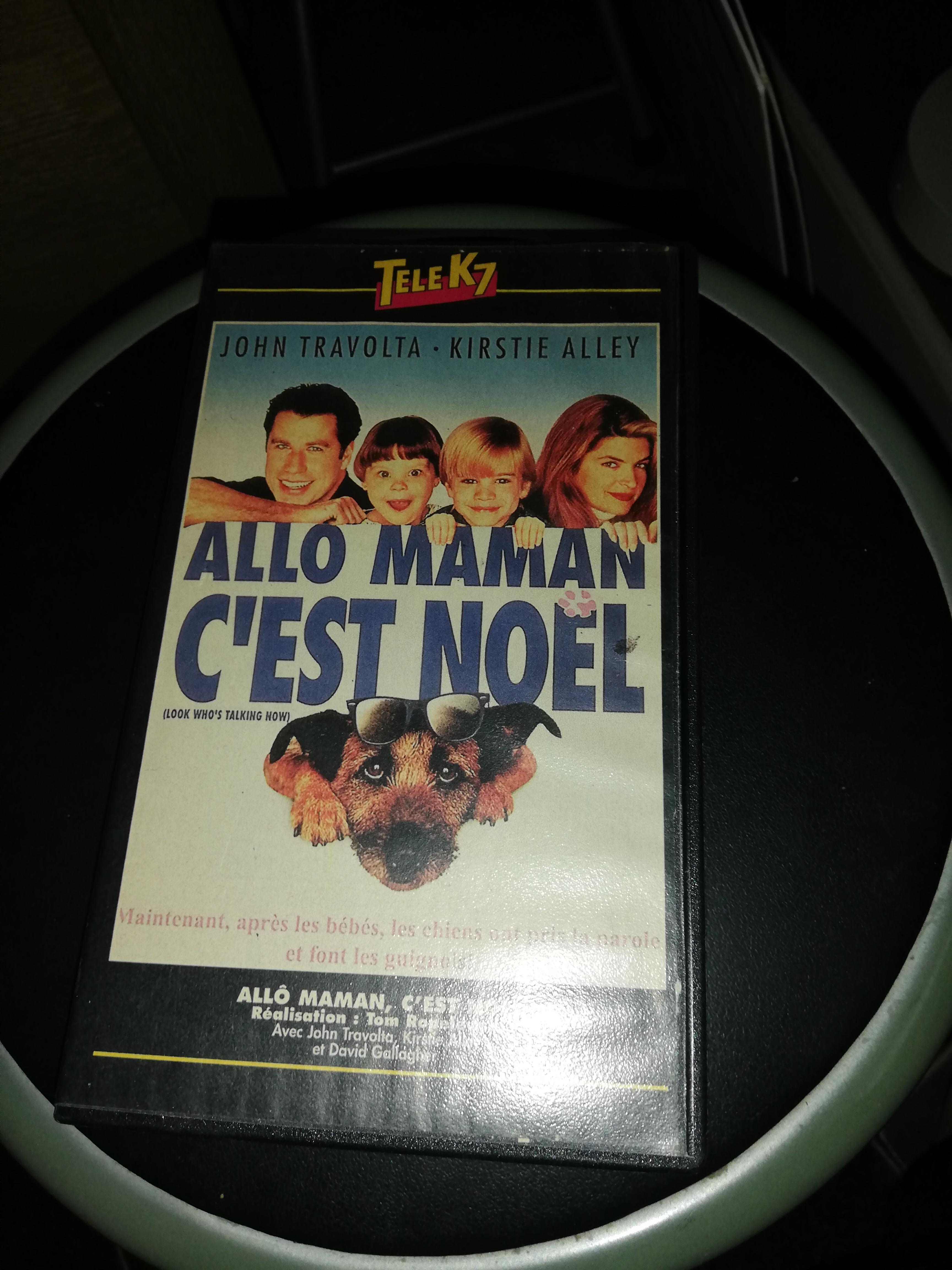 troc de troc reserve    cassette allo maman c'est noël  4 noisettes image 0