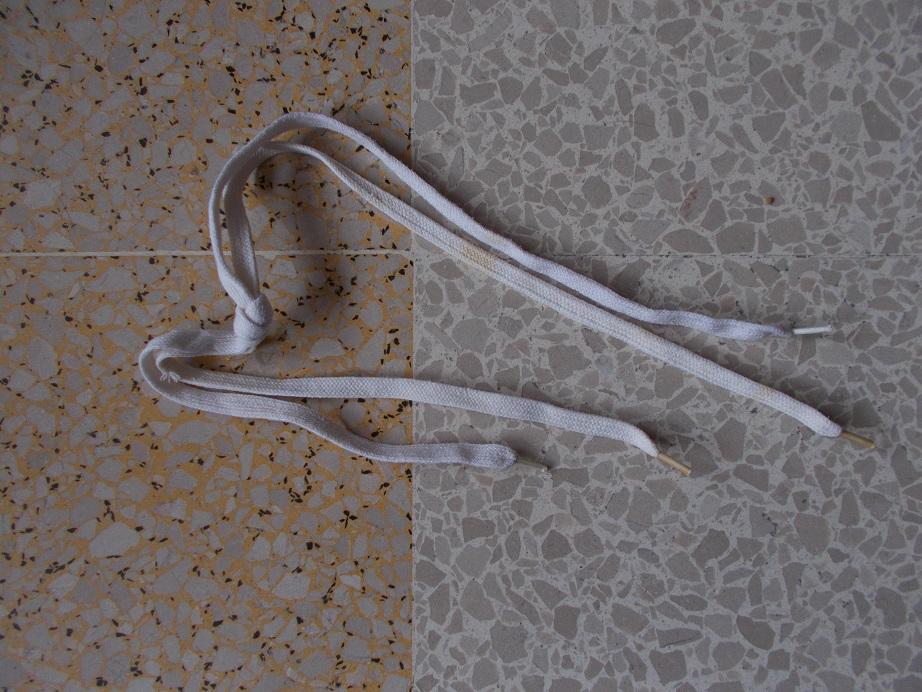 troc de troc lacets blanc(2) image 0