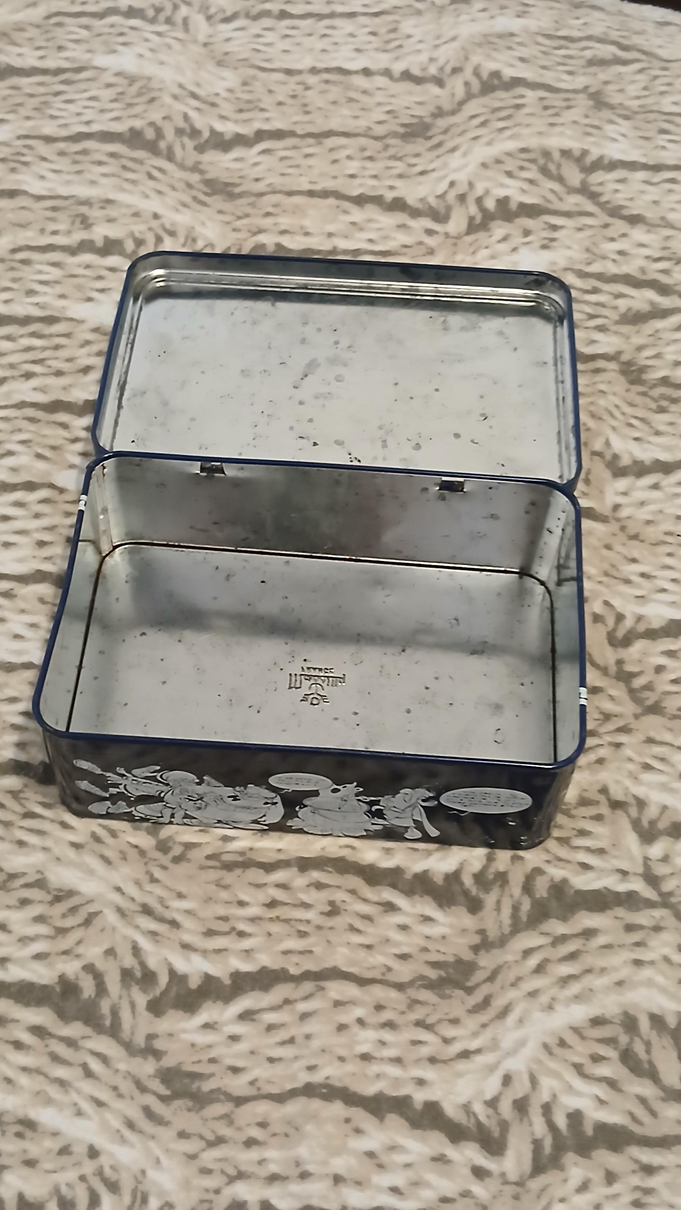 troc de troc reserver fidji  boite en fer image 1