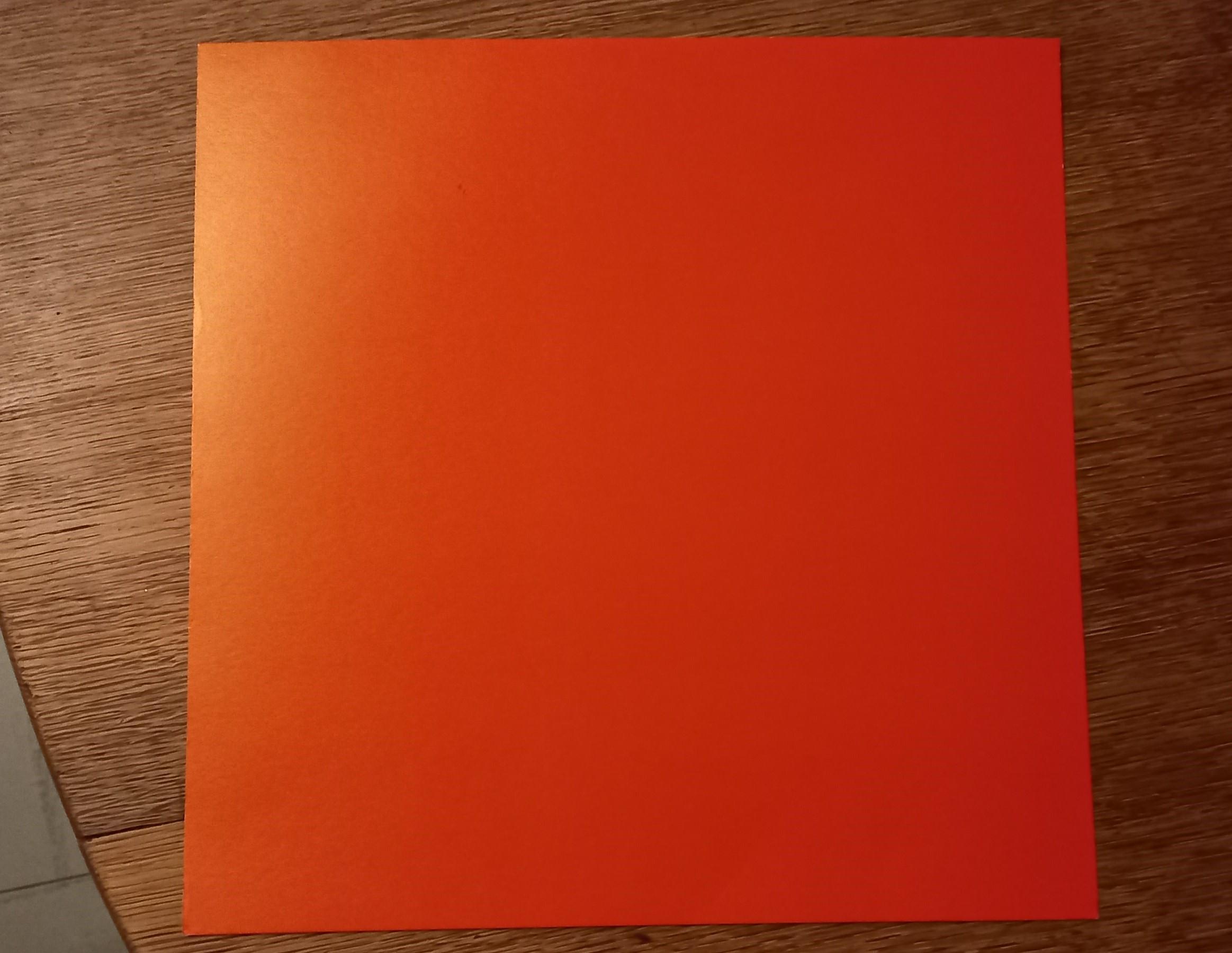 troc de troc papier créatif rouge. image 0