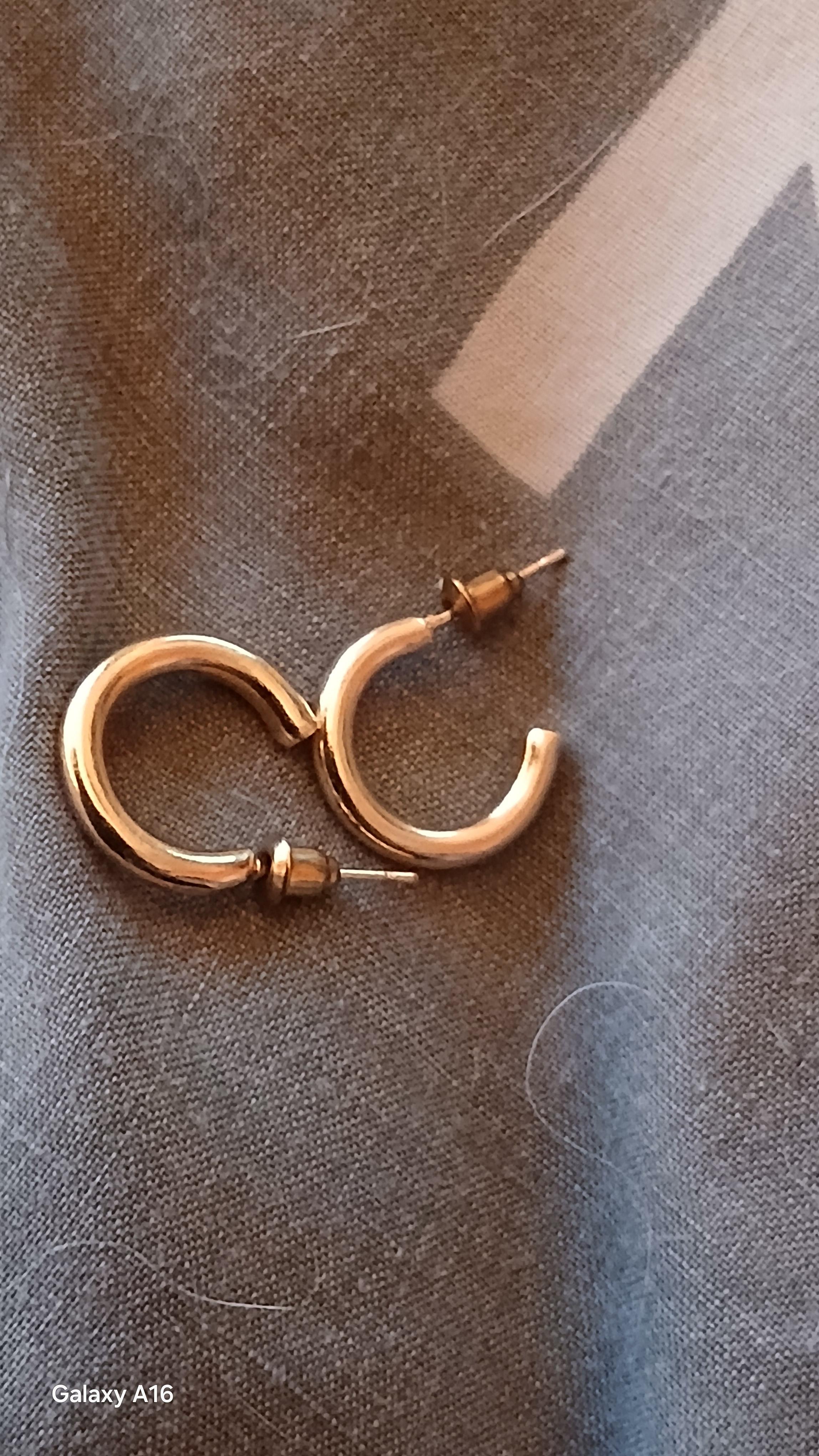 troc de troc reserver troqueuse paire de boucle d oreille image 0