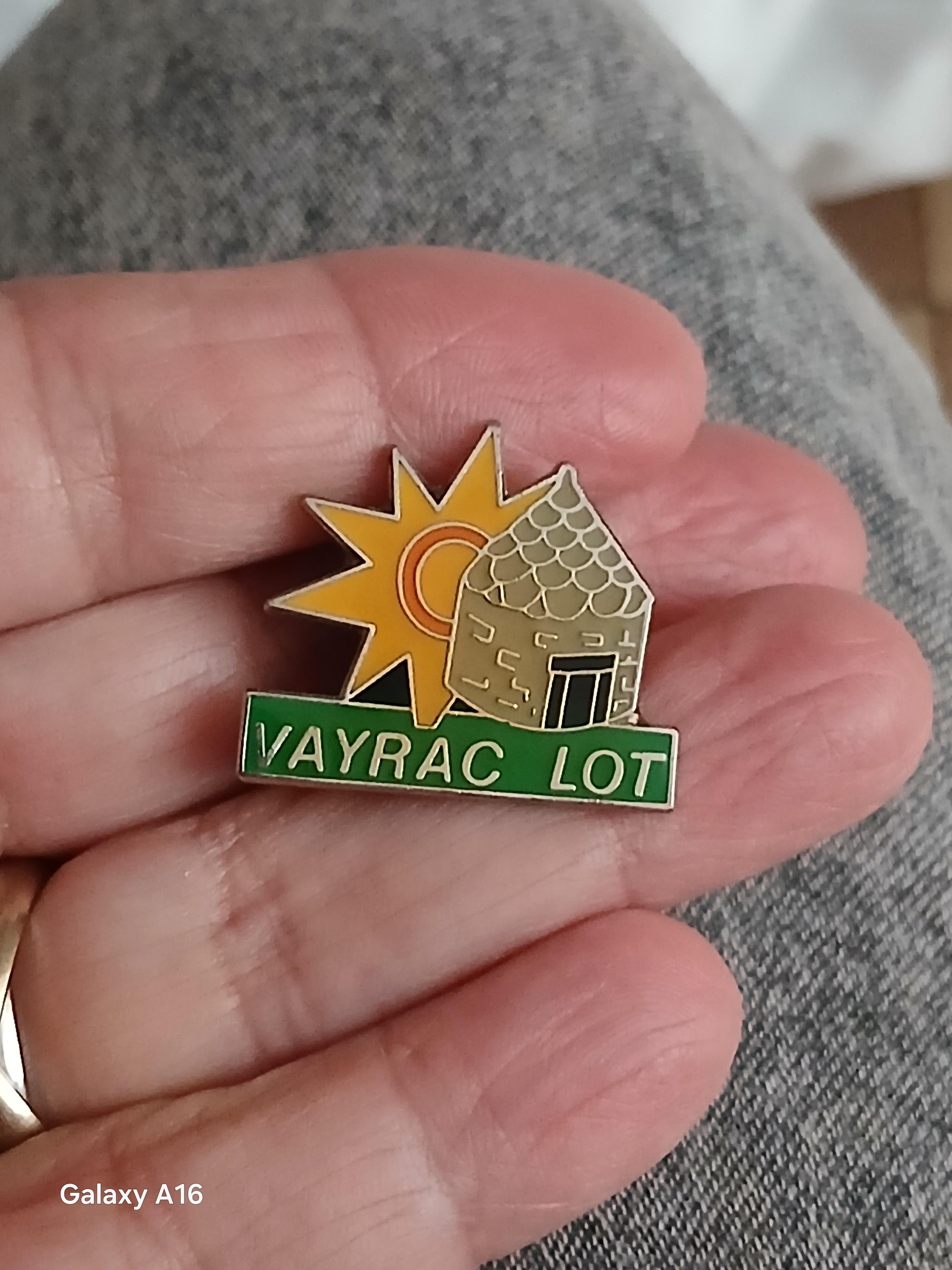 troc de troc un pins image 0