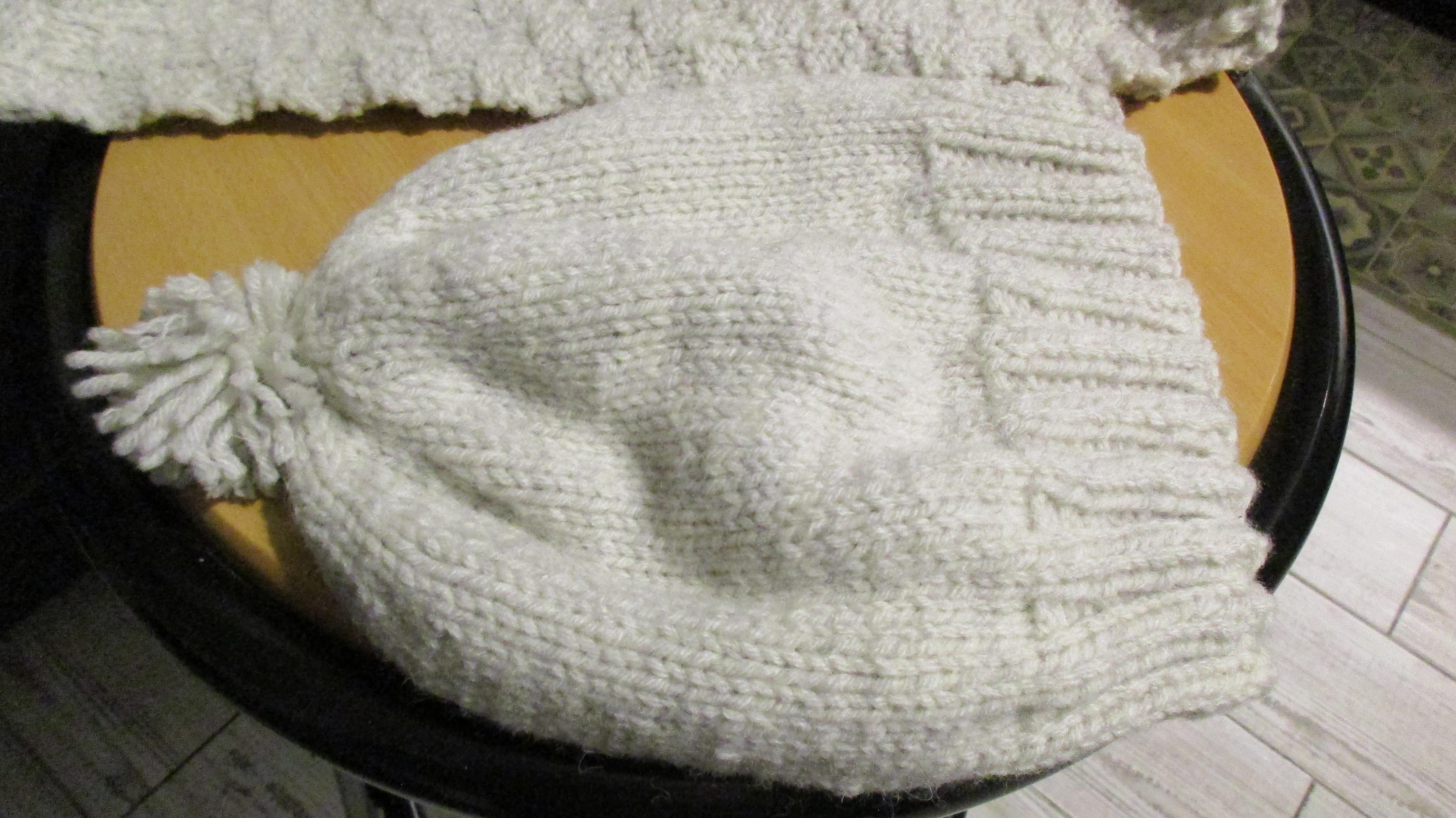 troc de troc écharpe+bonnet faite main image 1