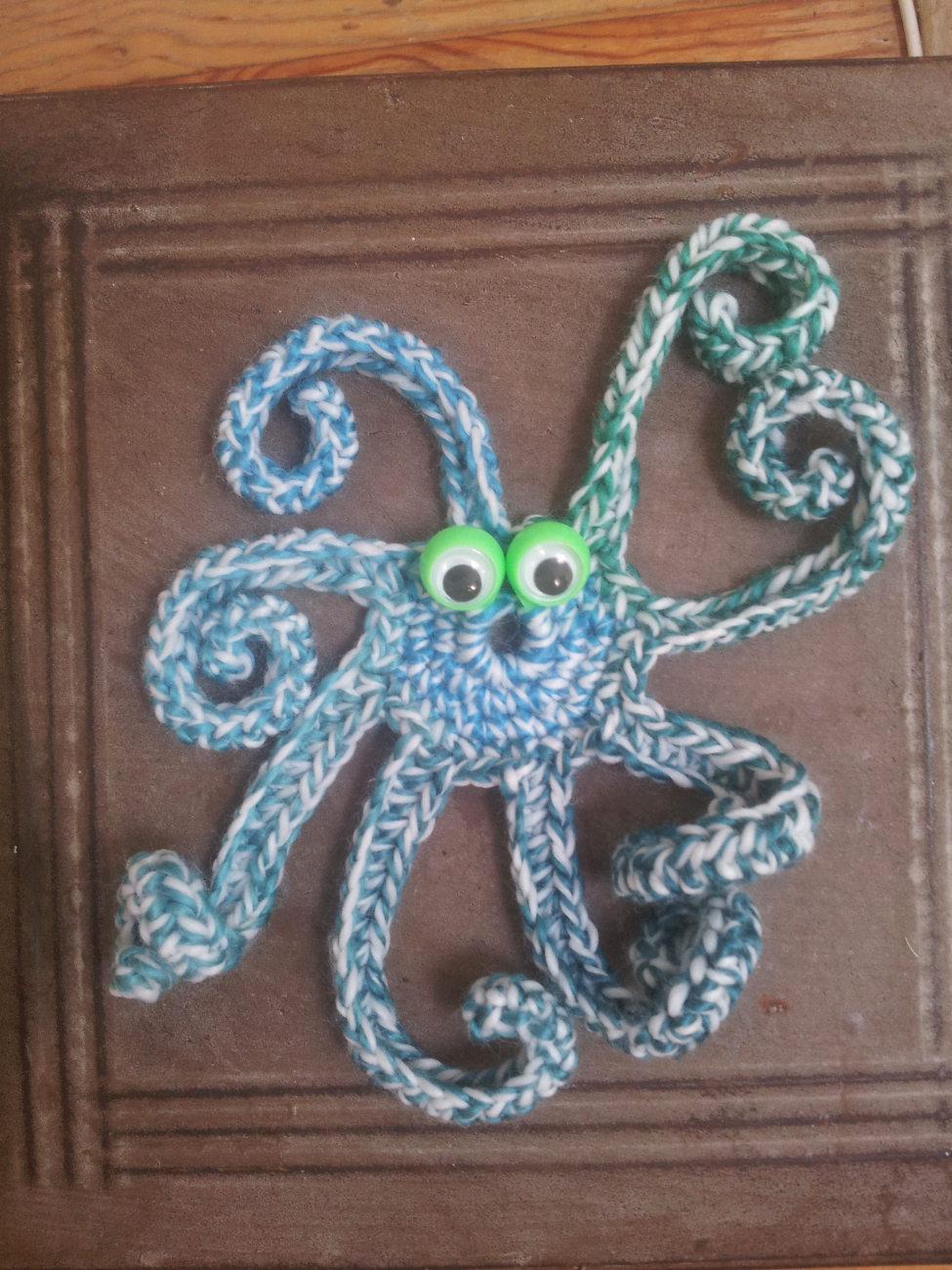 troc de troc petite pieuvre au crochet faite main #3 image 0