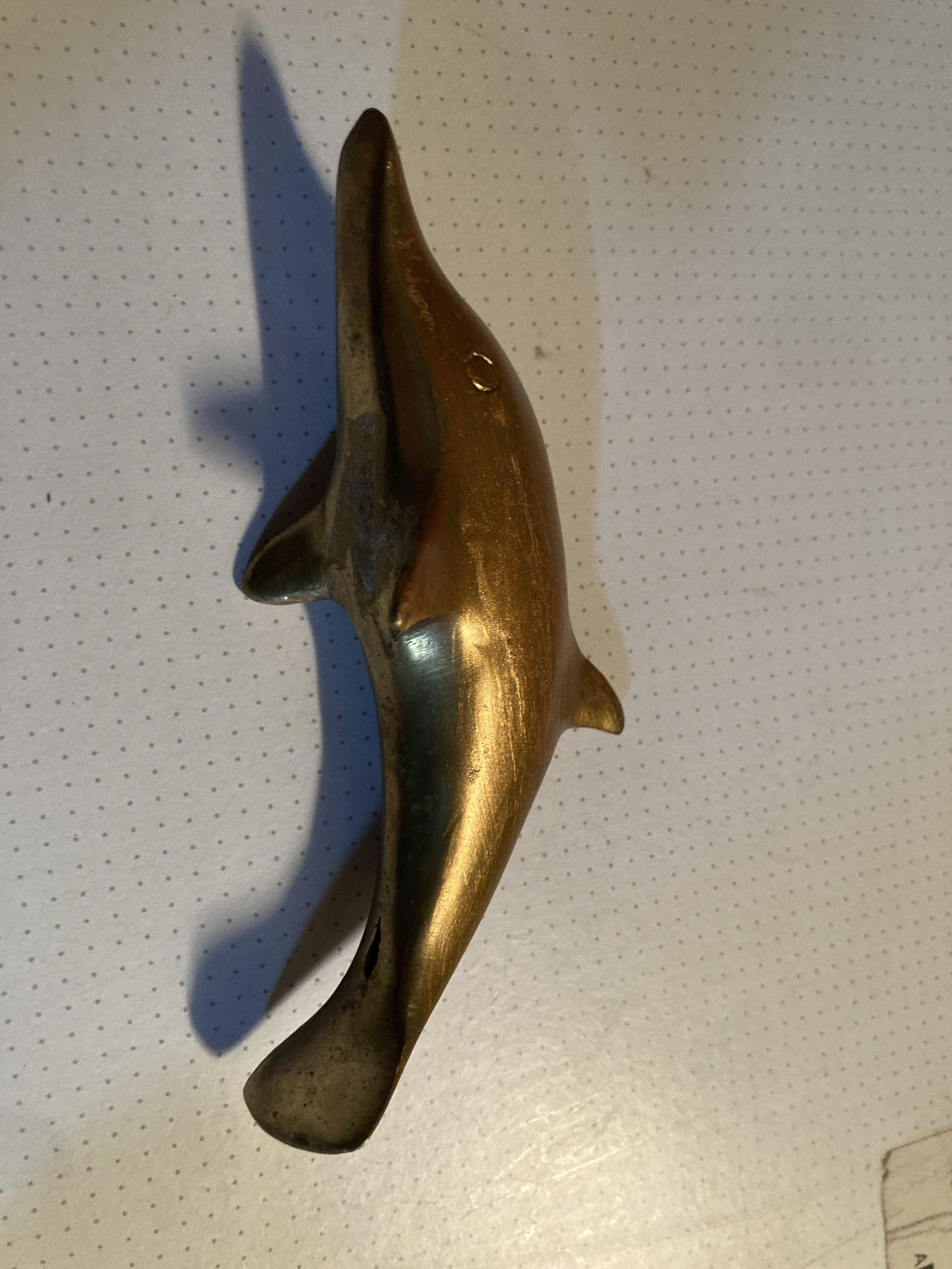 troc de troc dauphin métal image 1