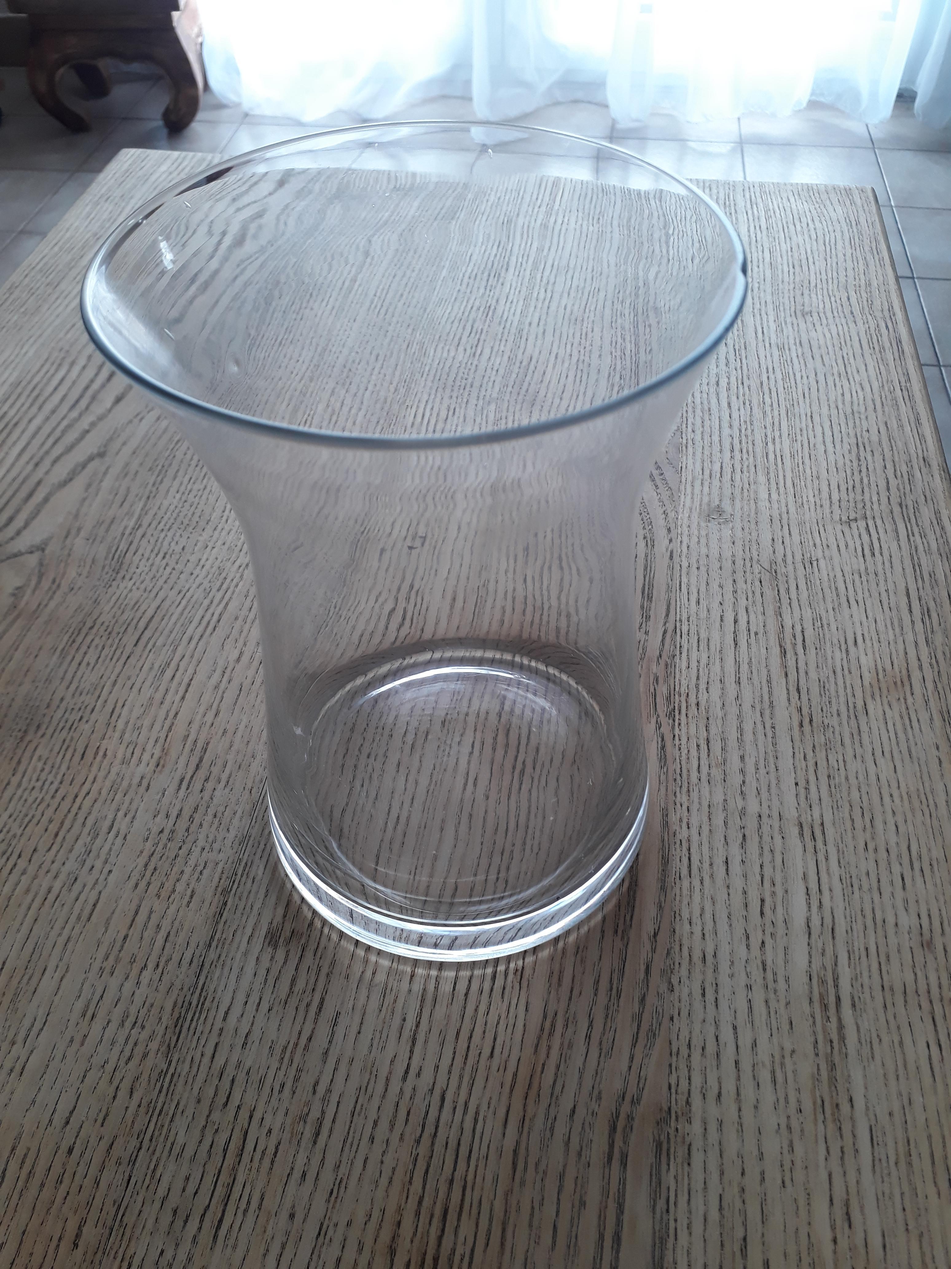 troc de troc vase en verre image 0