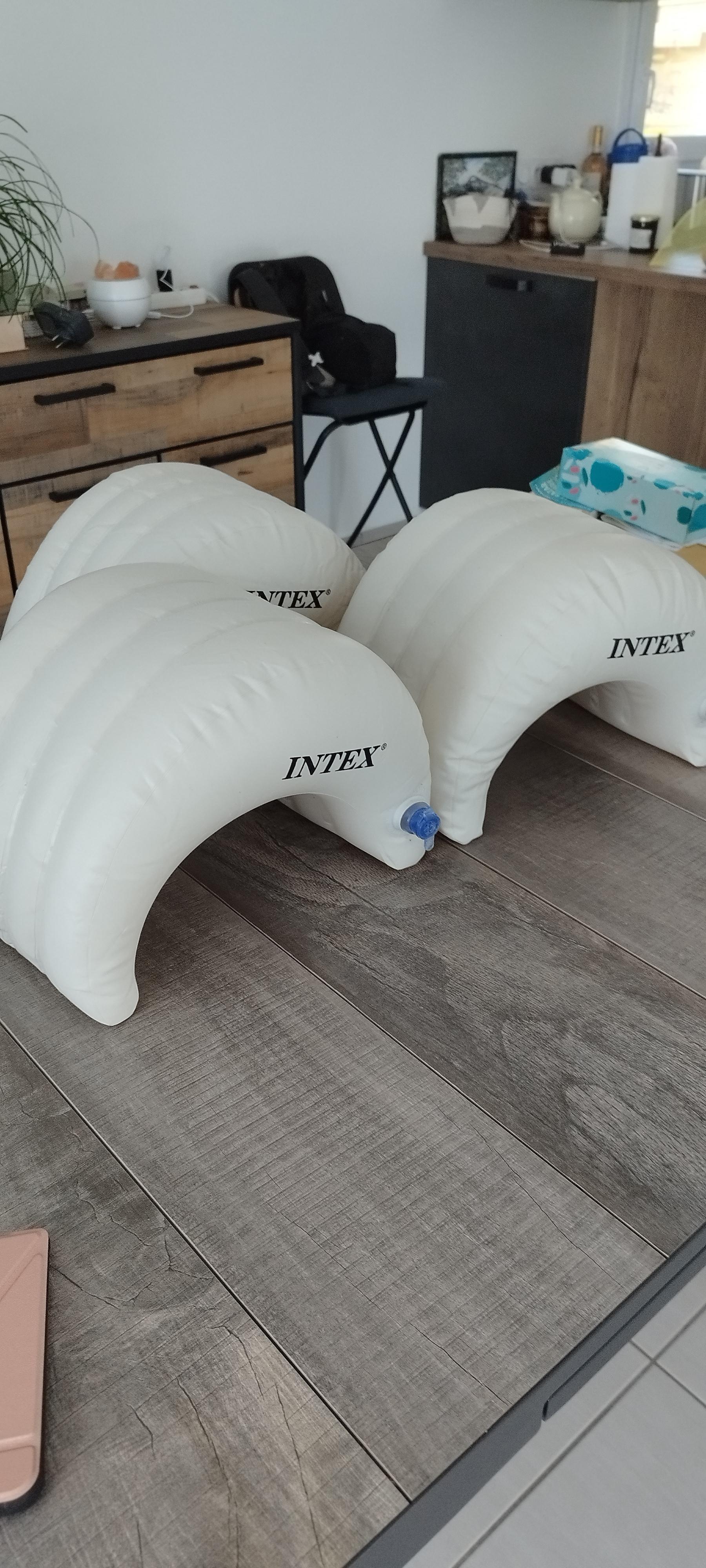 troc de troc appuis-tête intex image 0