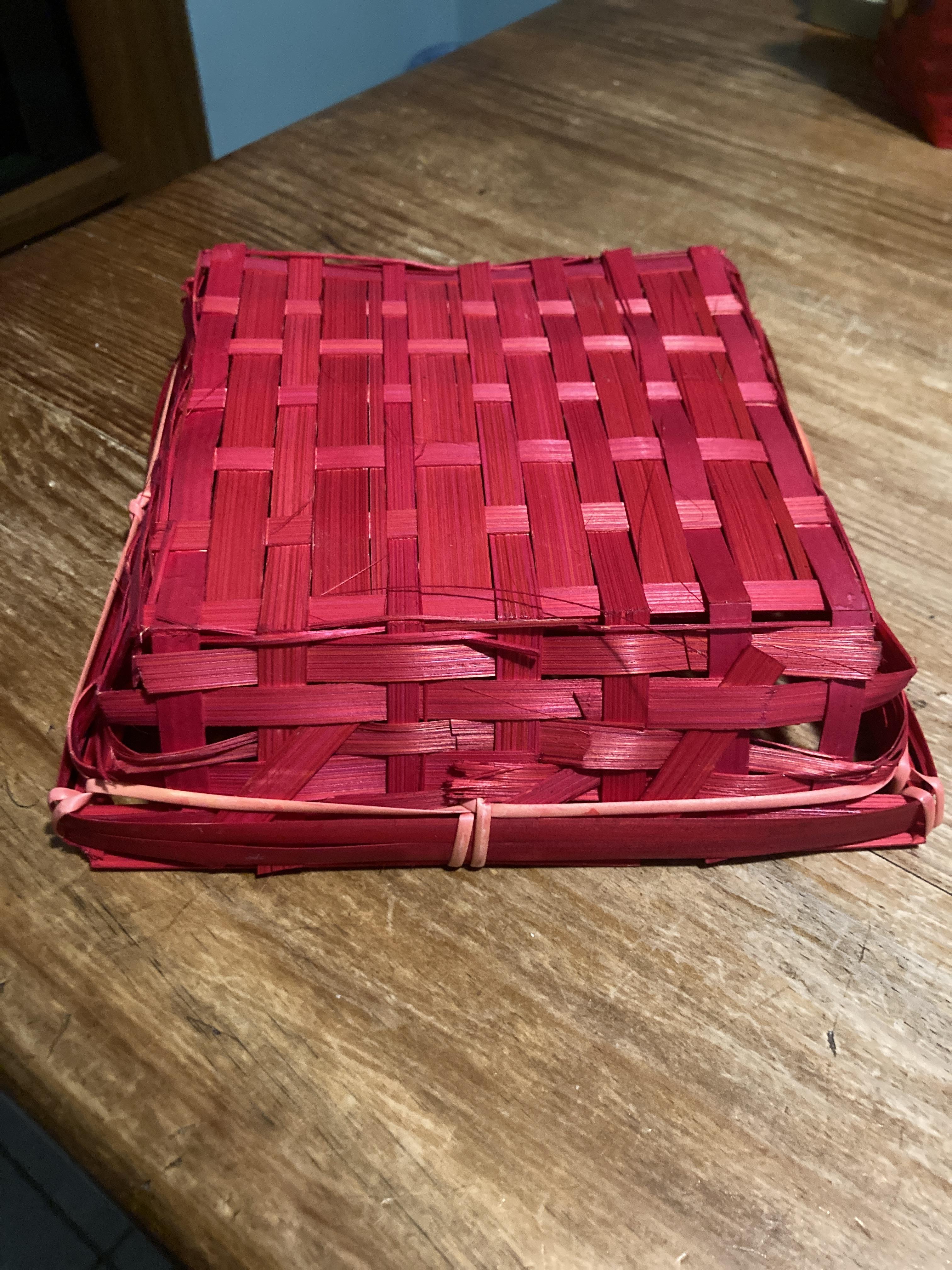 troc de troc panière carrée rouge image 1