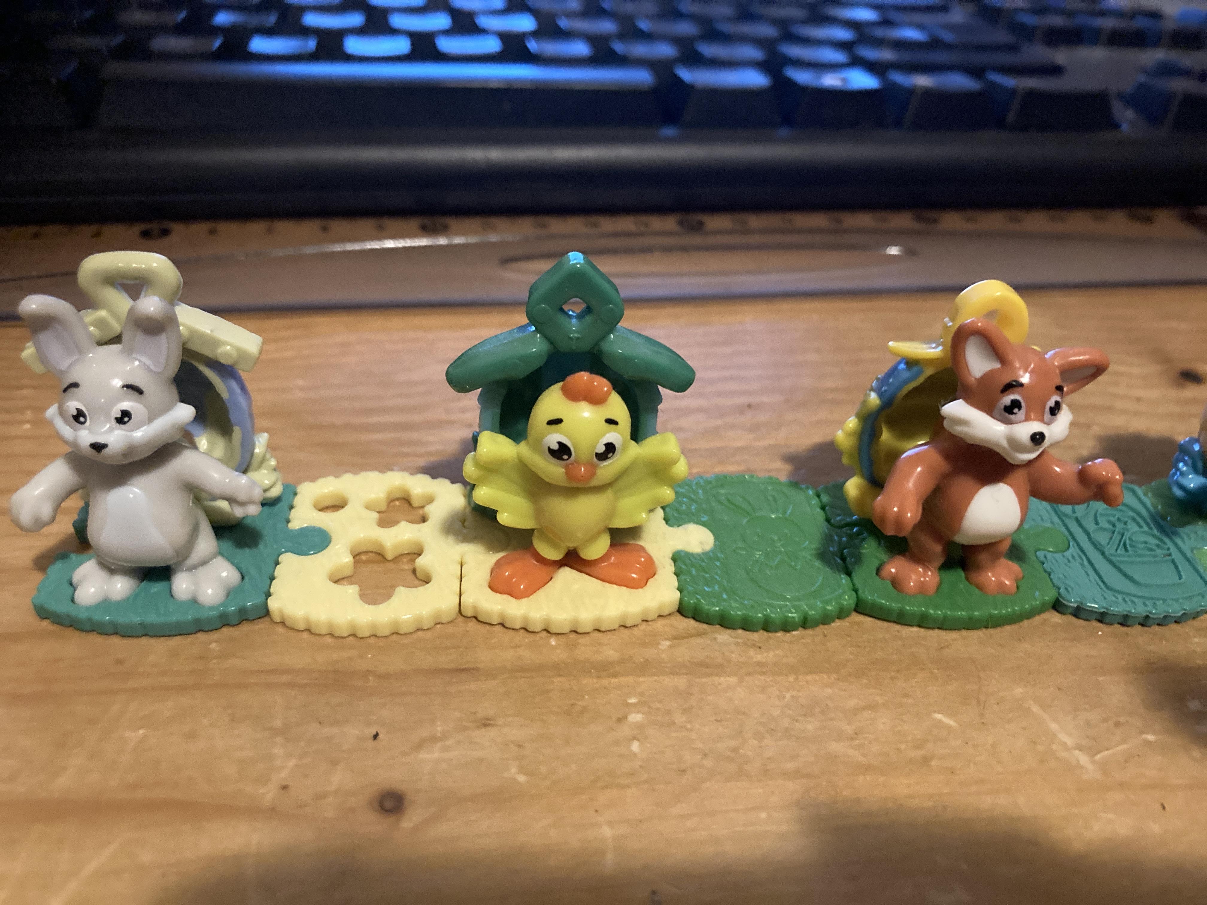 troc de troc réservé série jouets kinder image 1