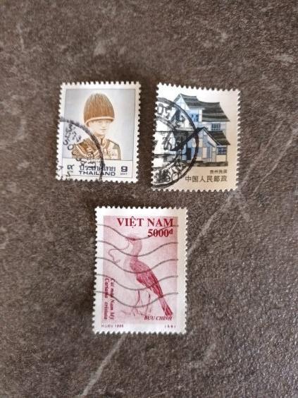 troc de troc timbres du monde - divers pays image 0