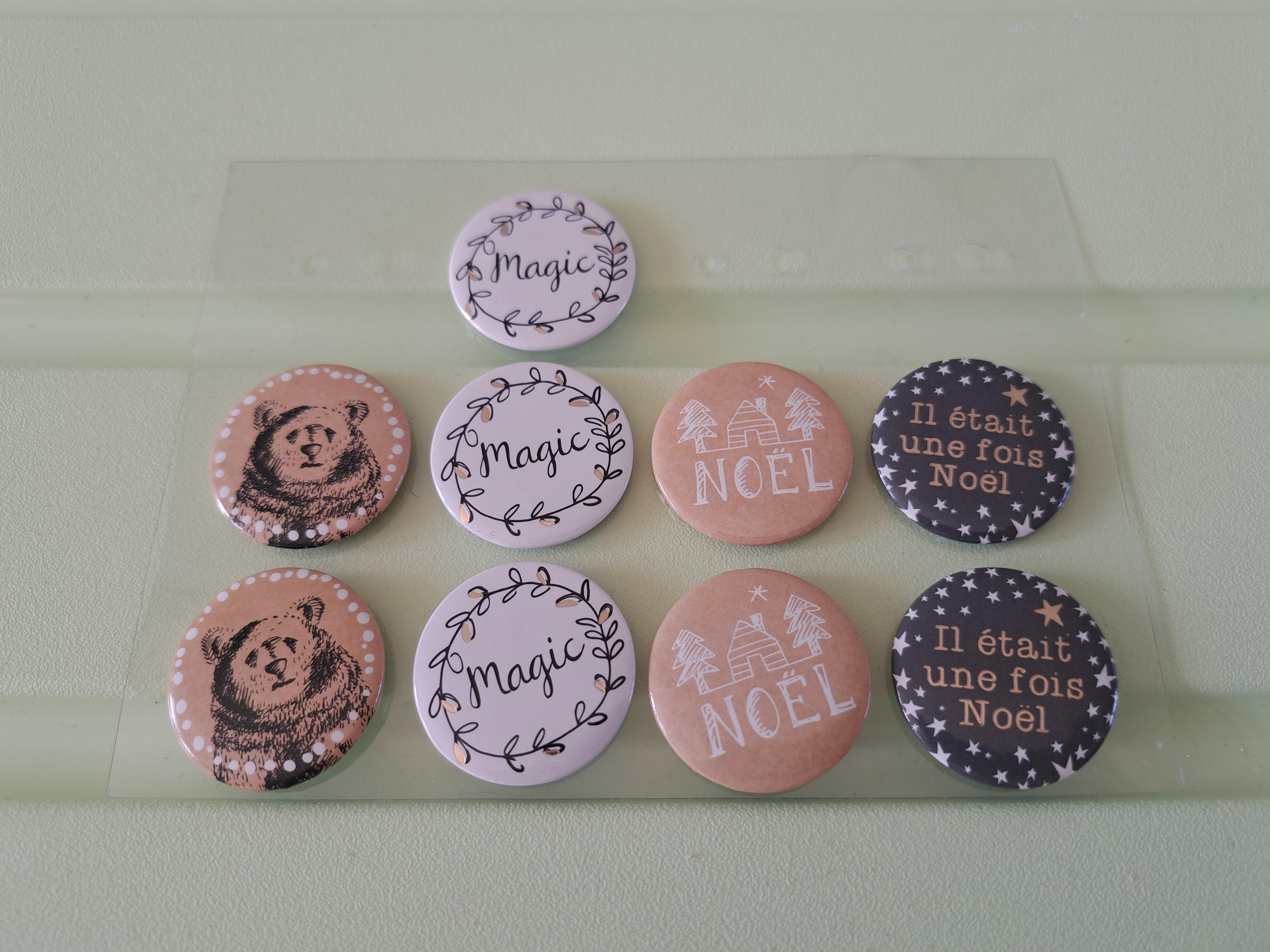 troc de troc lot de badges image 0